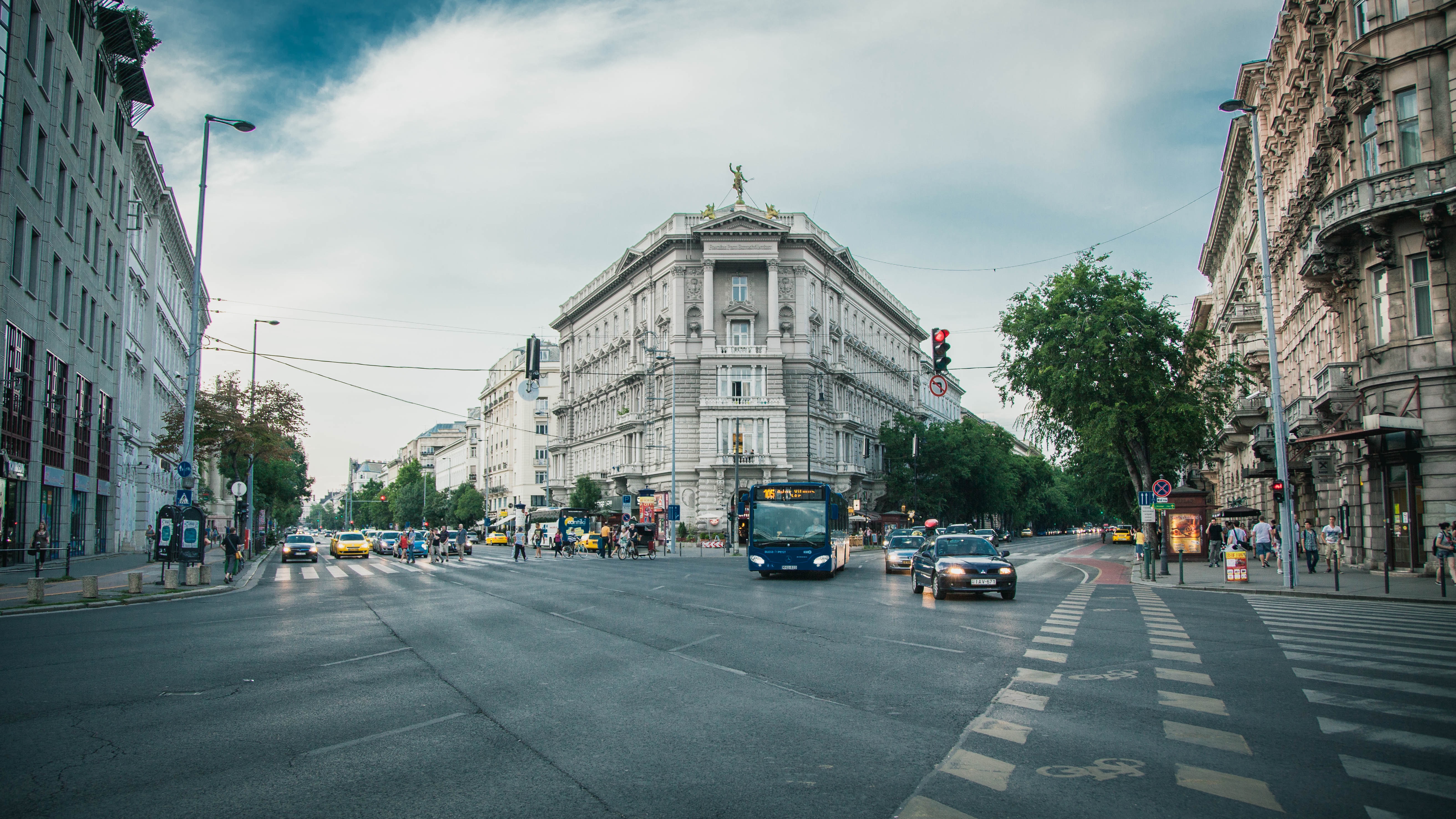 Wallpapers pedestrian architecture road on the desktop