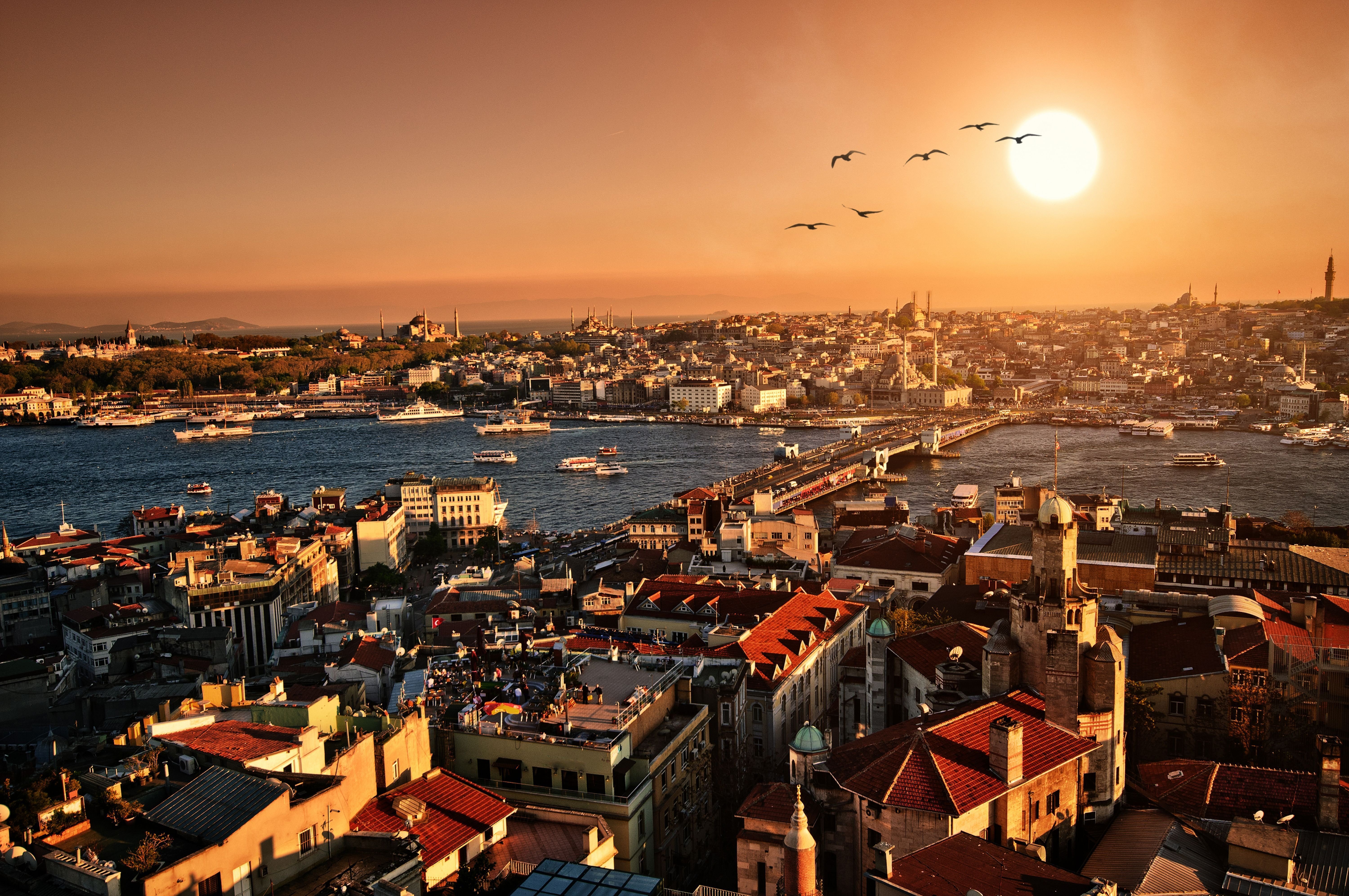 Free photo Evening Istanbul