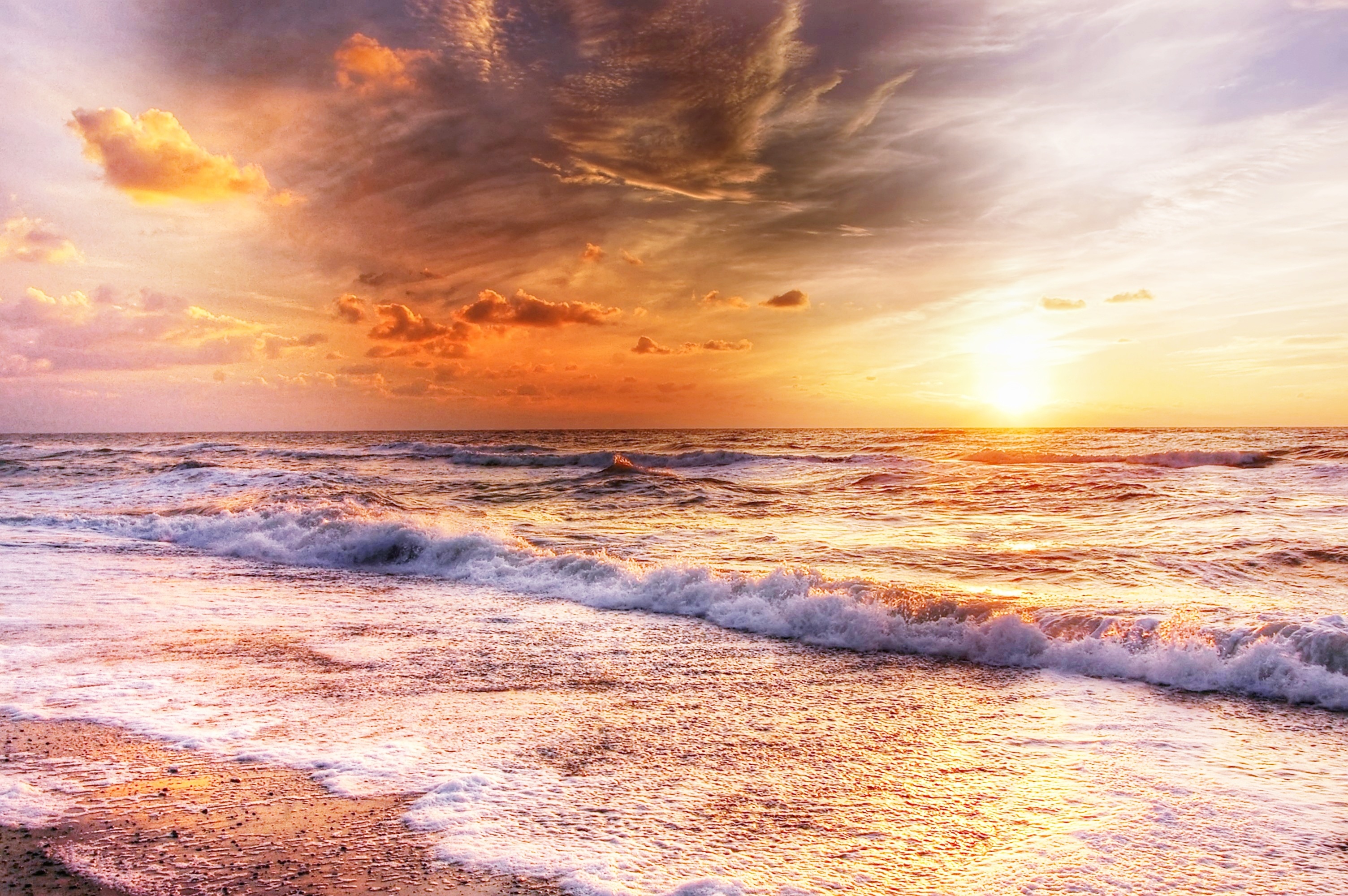 免费照片夕阳下波光粼粼的大海