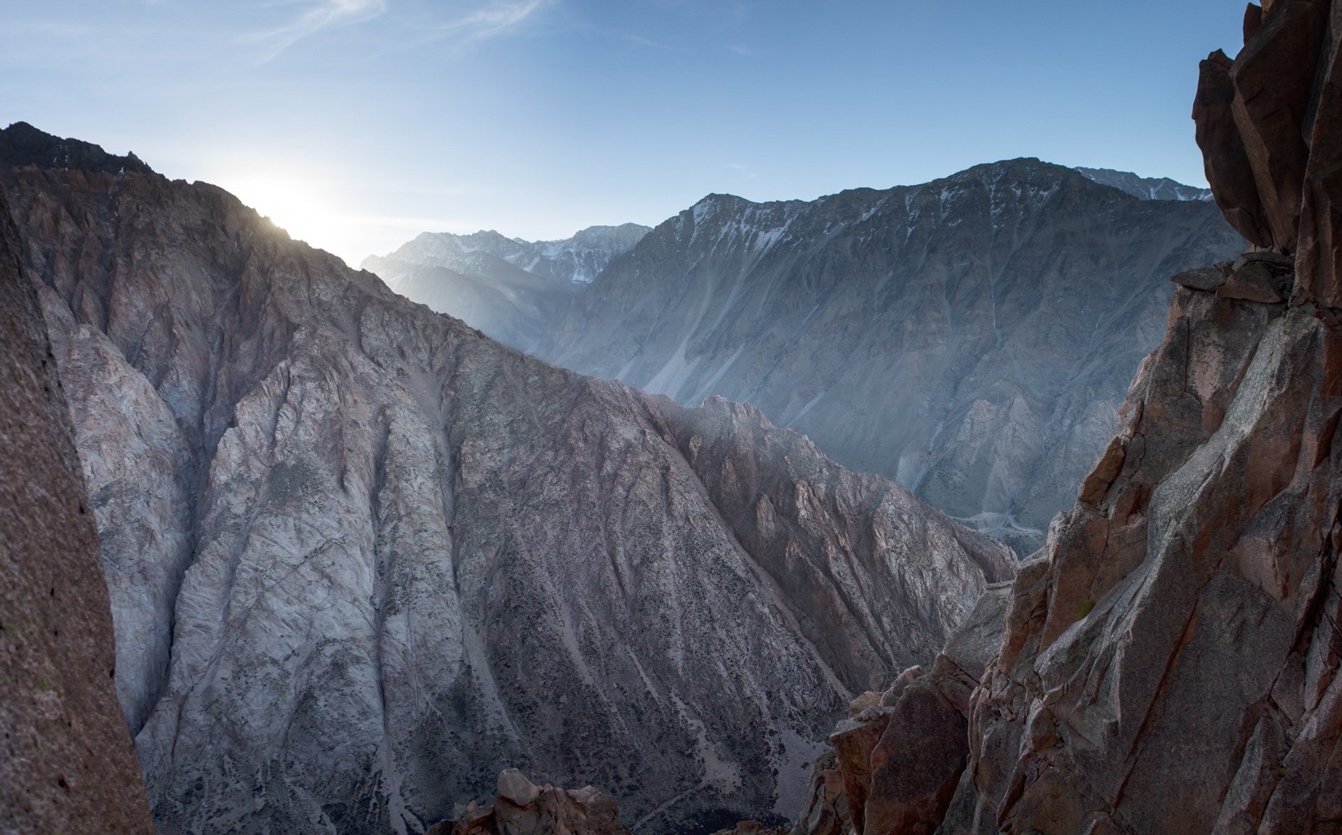 Free photo Sunlight in the mountains