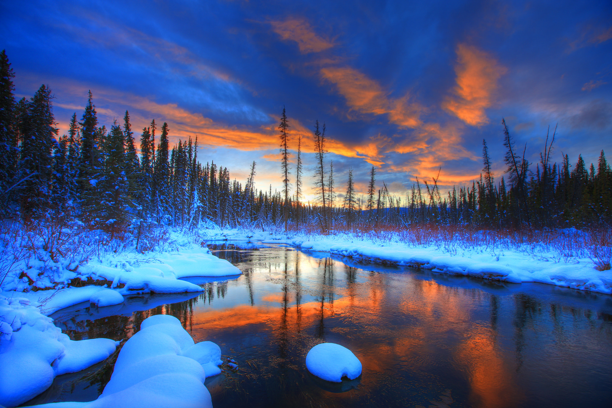 Free photo Beautiful wallpaper winter, sunset, river