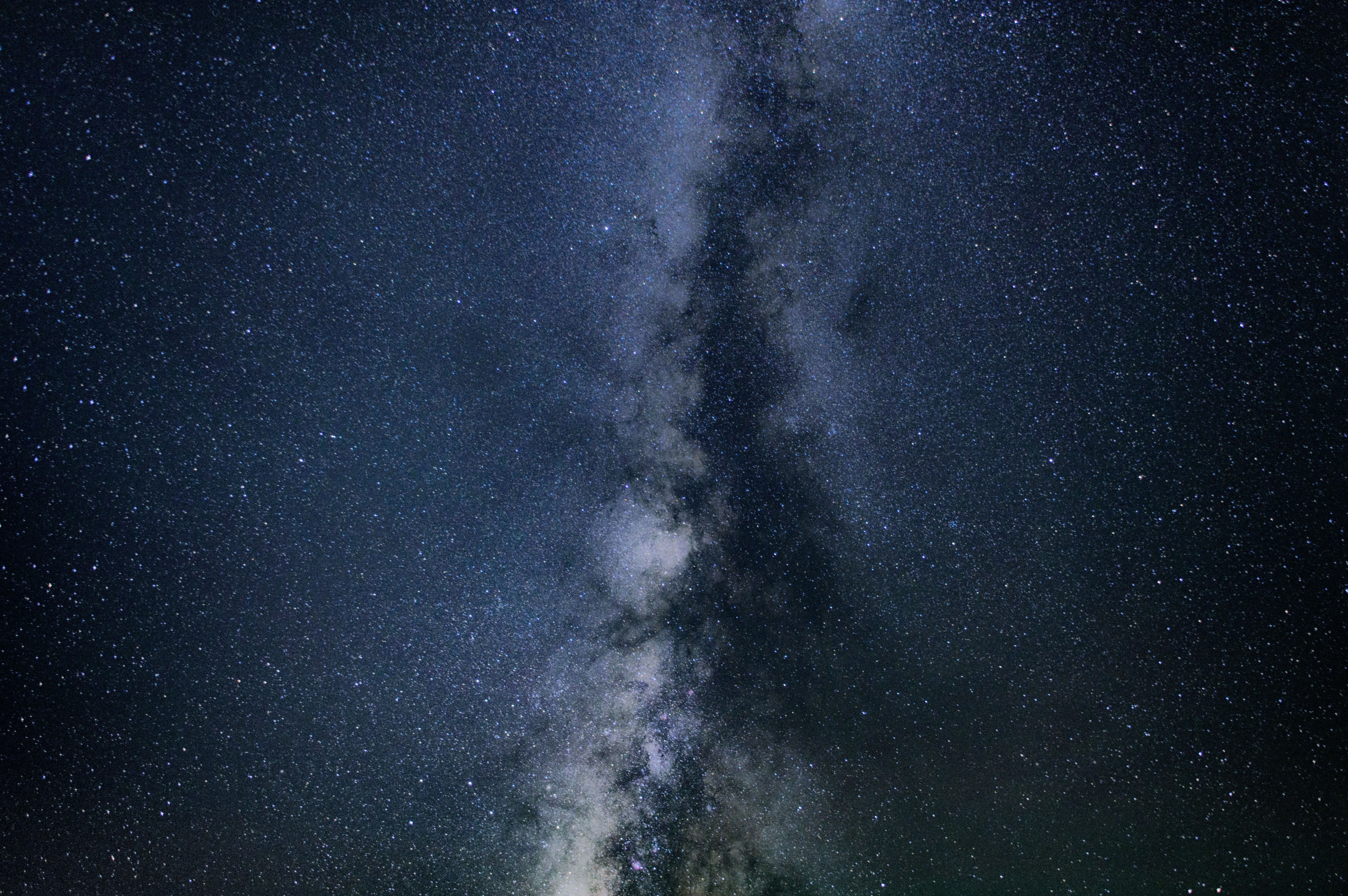 Free photo Night sky with stars and Milky Way