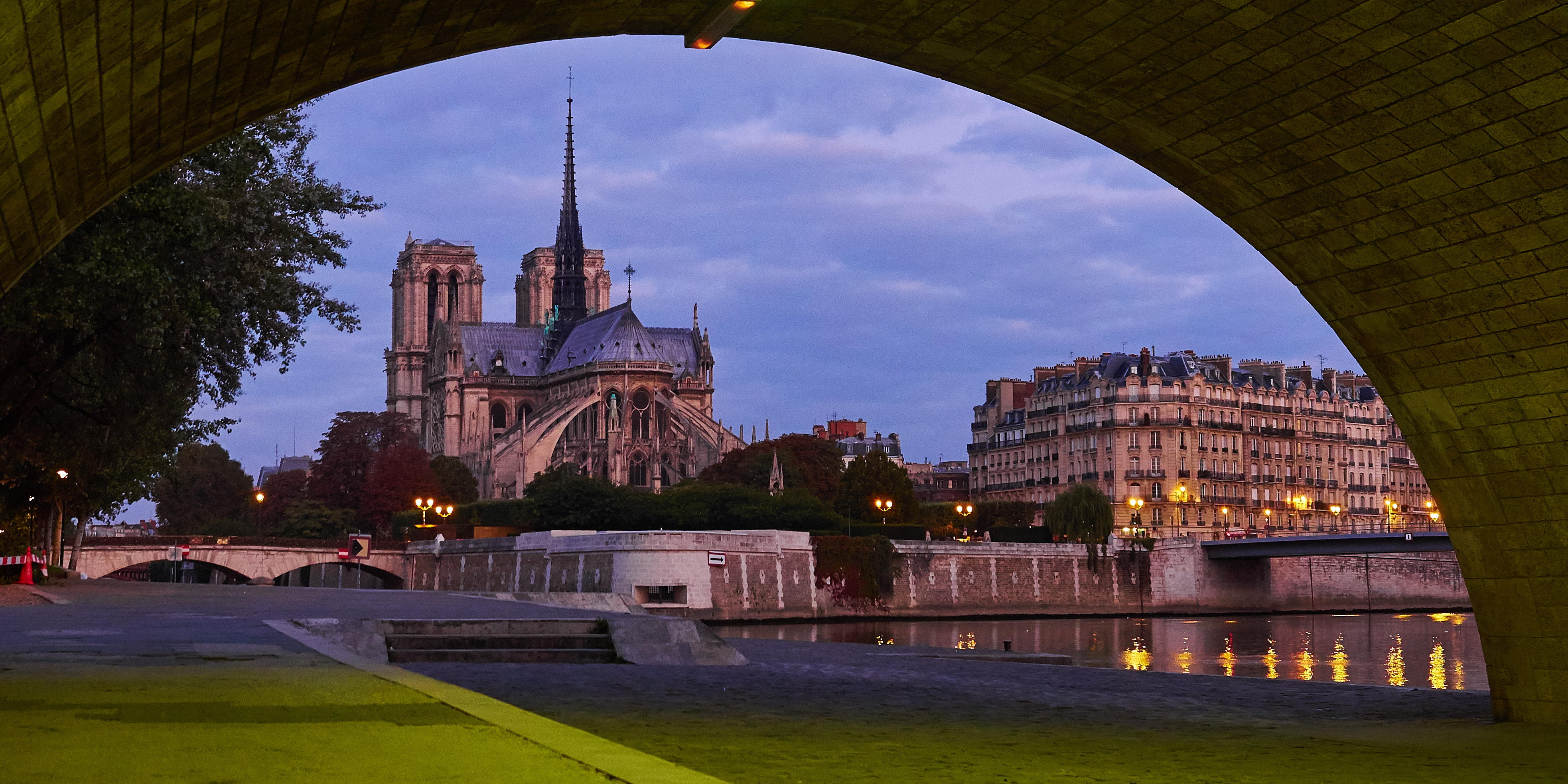 Wallpapers Notre dame cathedral Paris Notre Dame de Paris on the desktop