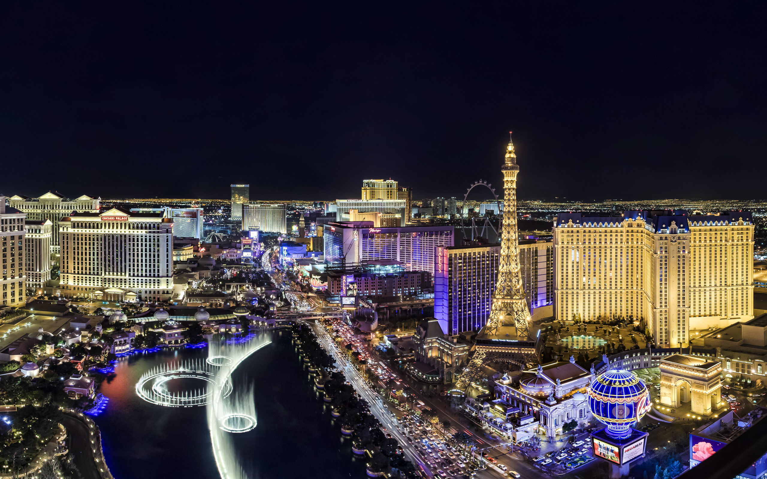 Wallpapers panorama long exposure Las Vegas Boulevard on the desktop