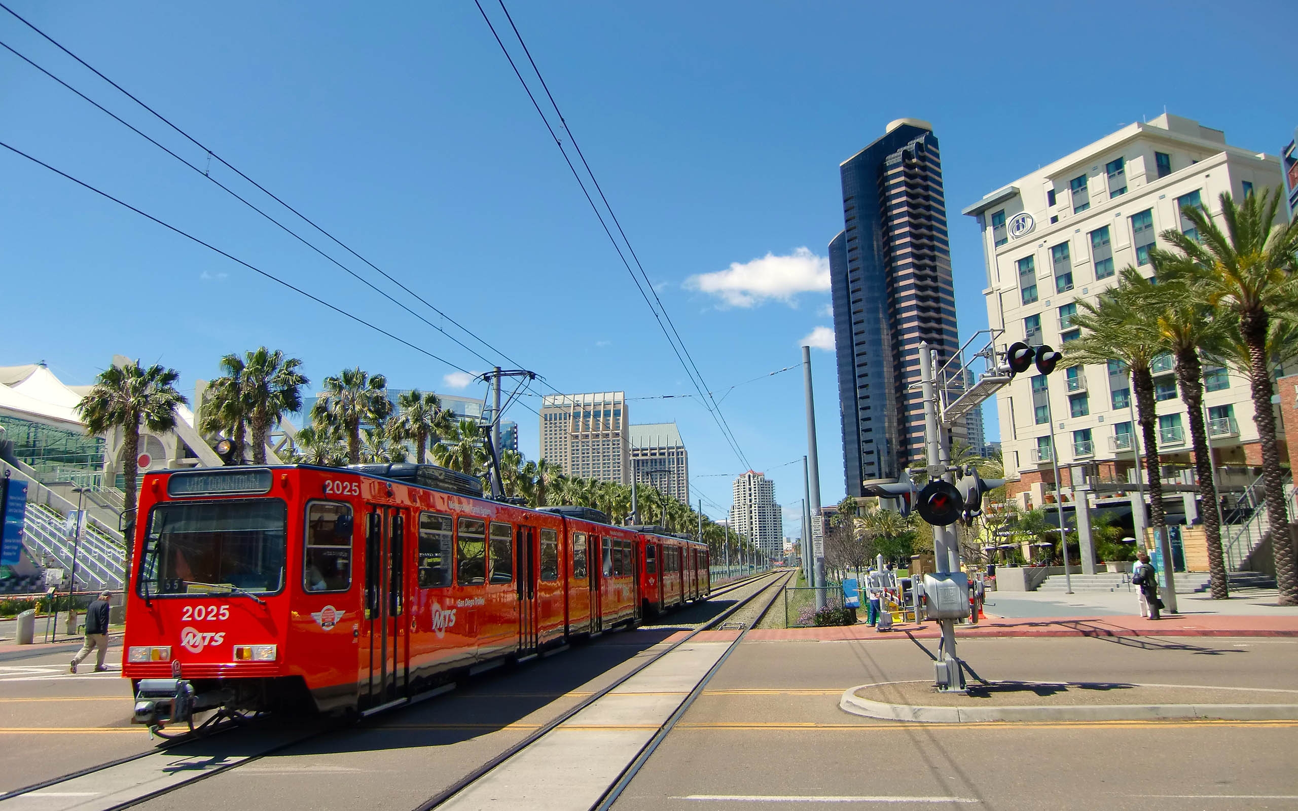 Free photo The Red tram