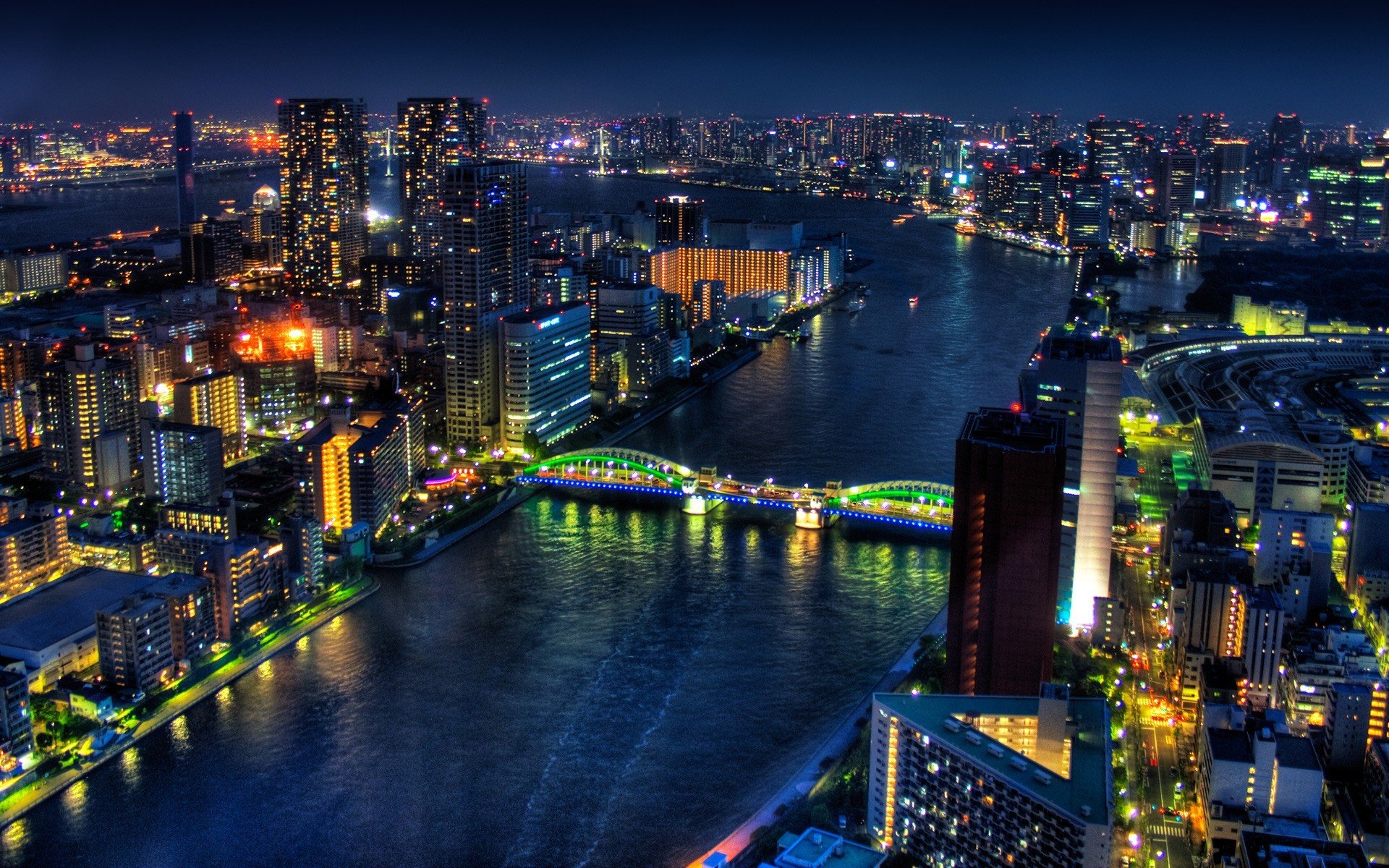 Beautiful Tokyo at night