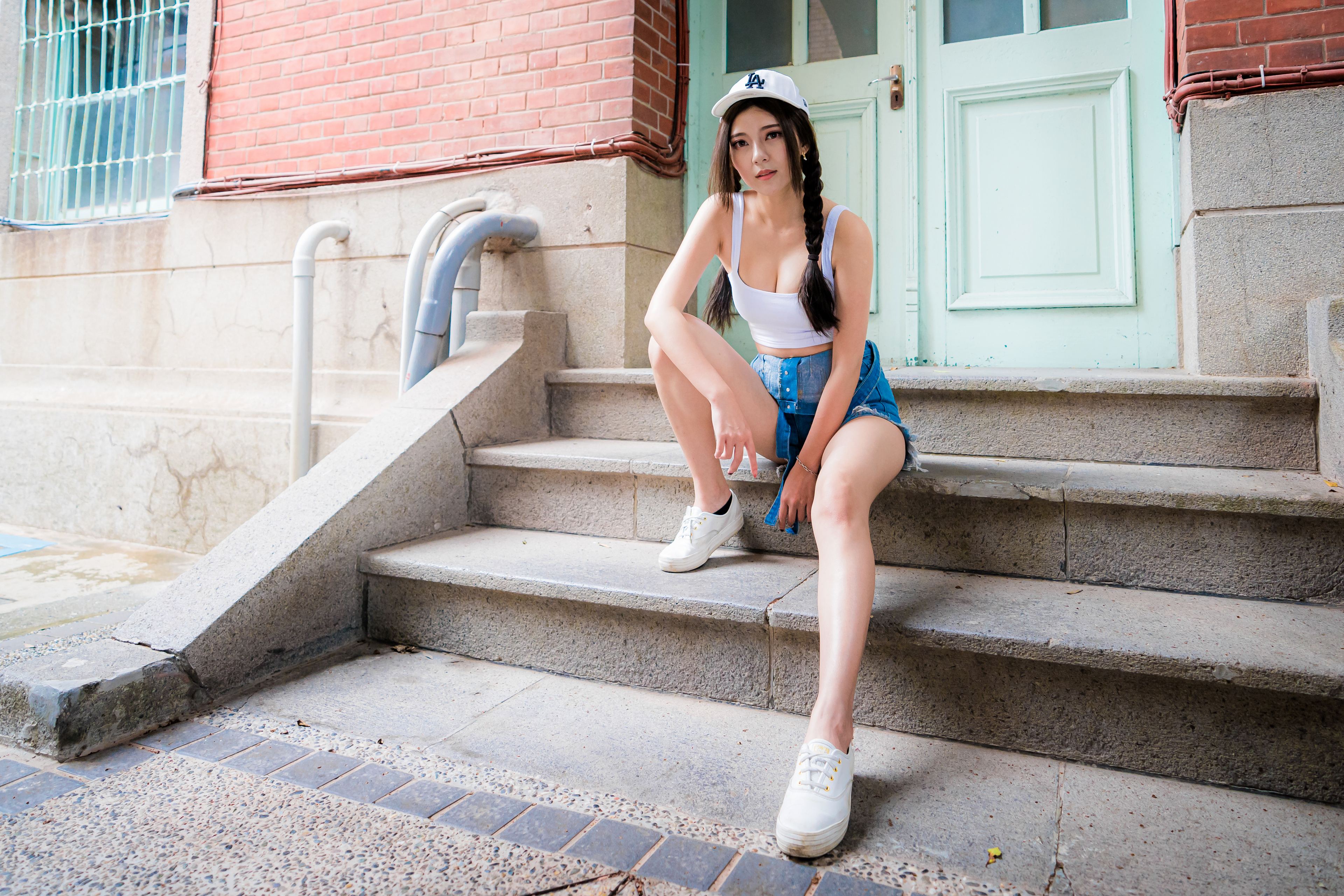 Wallpapers woman braid stairs on the desktop