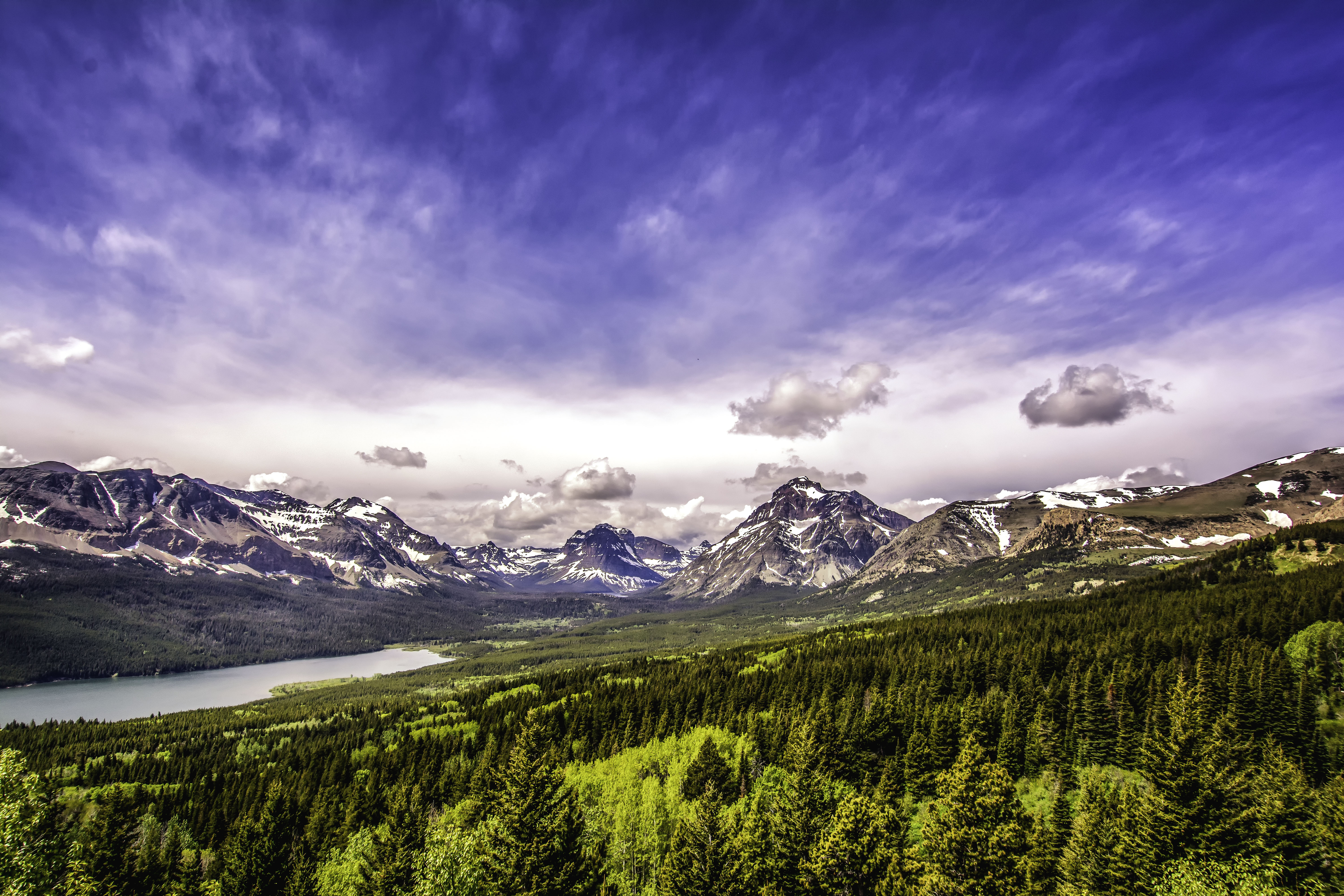 Обои Lower Two Medicine Lake Glacier National Park горы на рабочий стол