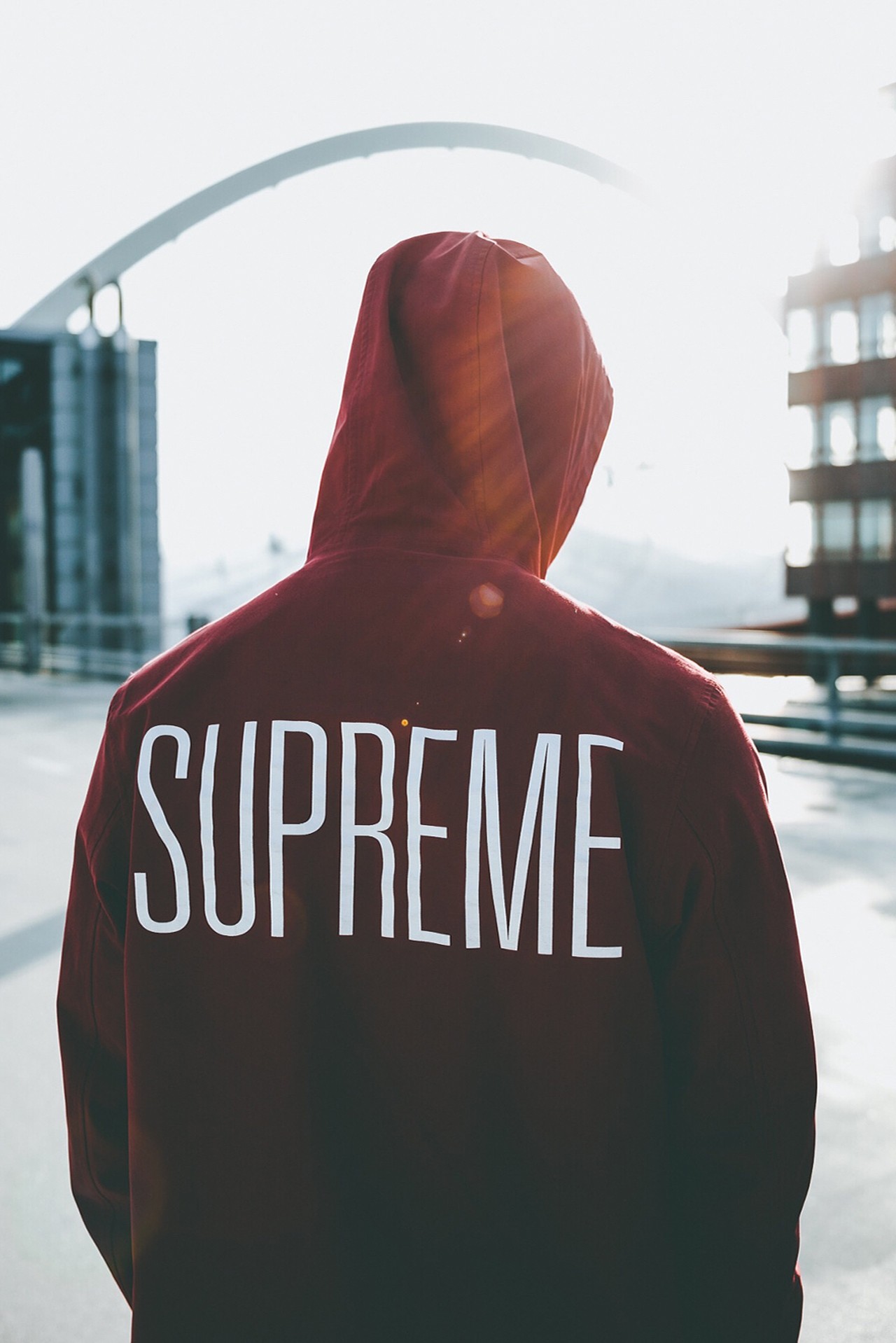 Обои люди горы красный на рабочий стол