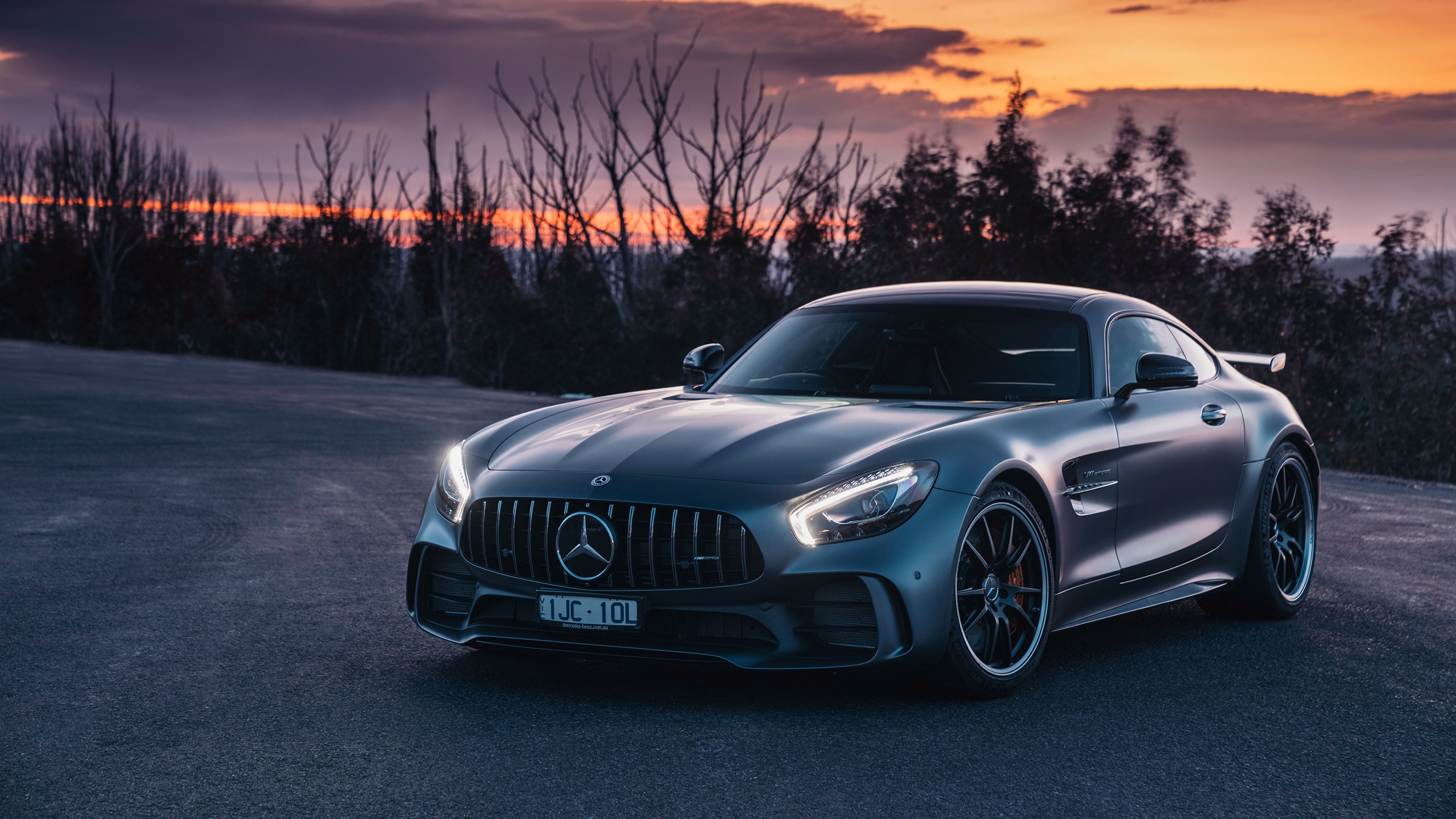 Free photo Mercedes AMG GT