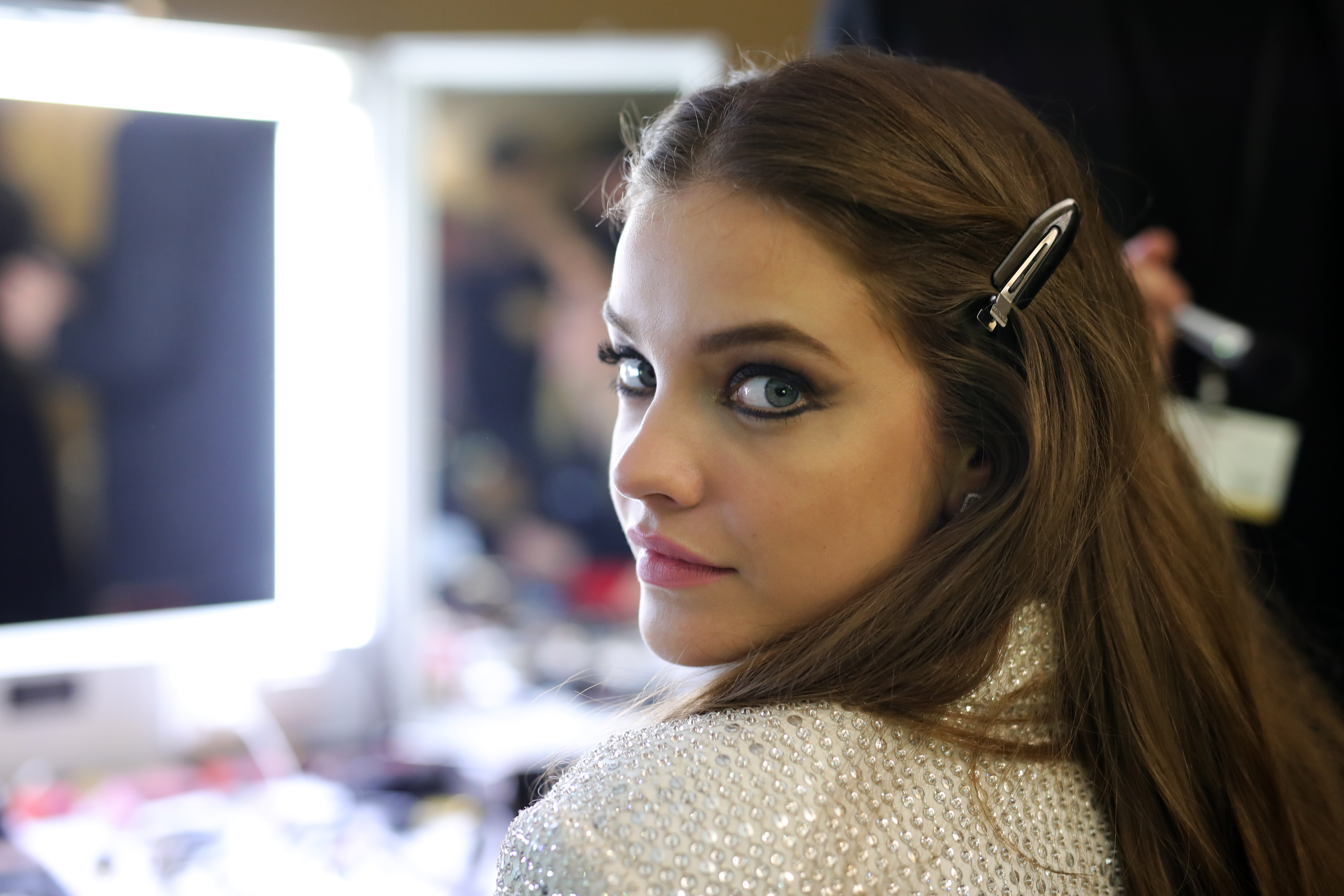 Free photo Photos of Barbara Palvin, model, girls on the phone