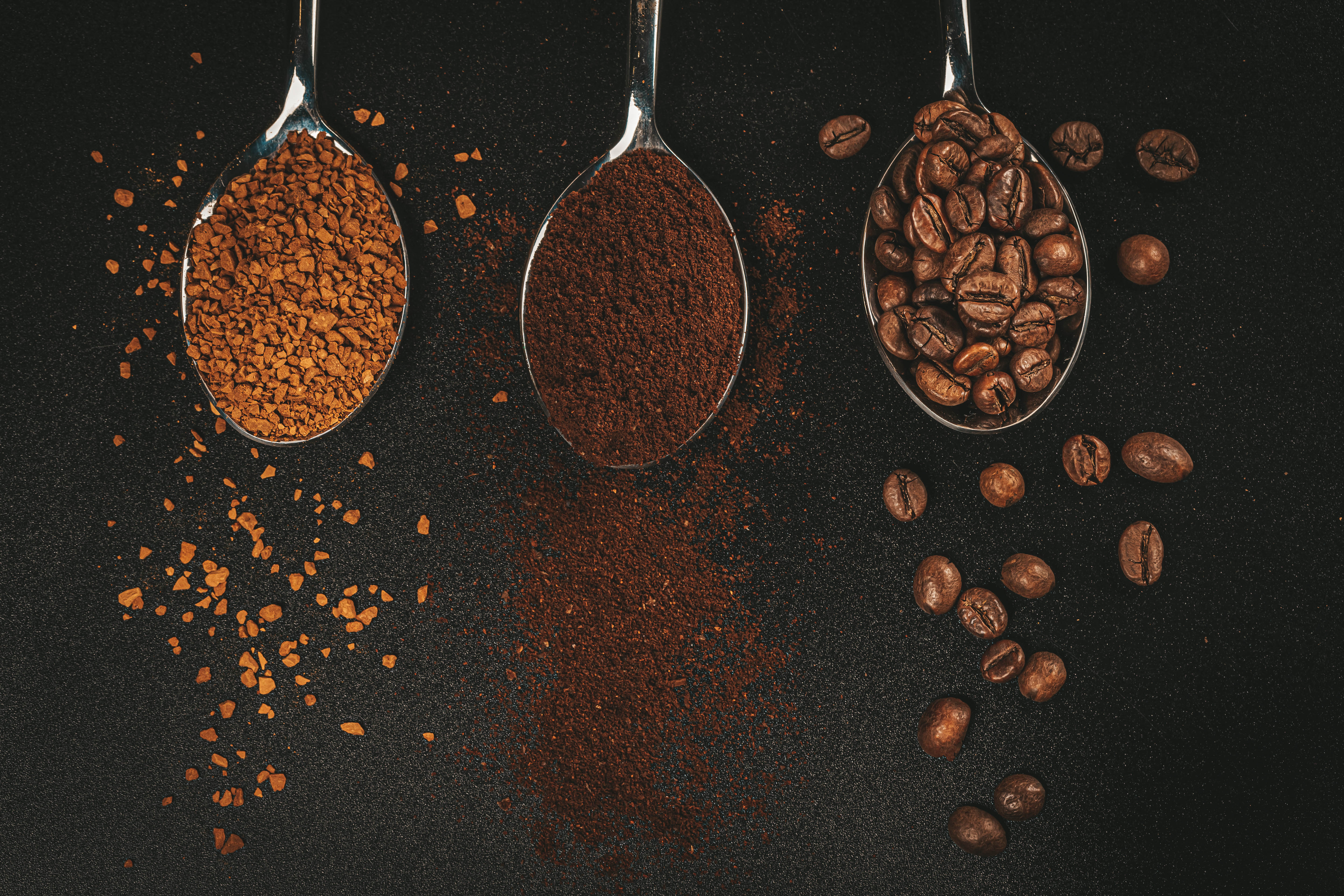 Wallpapers food coffee grains on the desktop