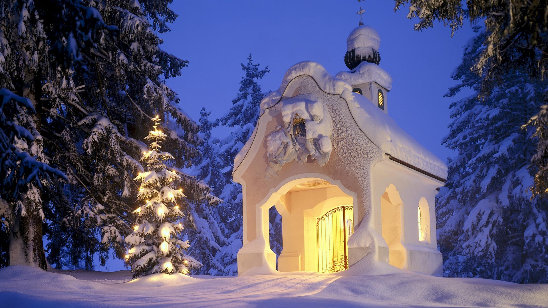 Wallpapers beautiful Christmas gift on the desktop