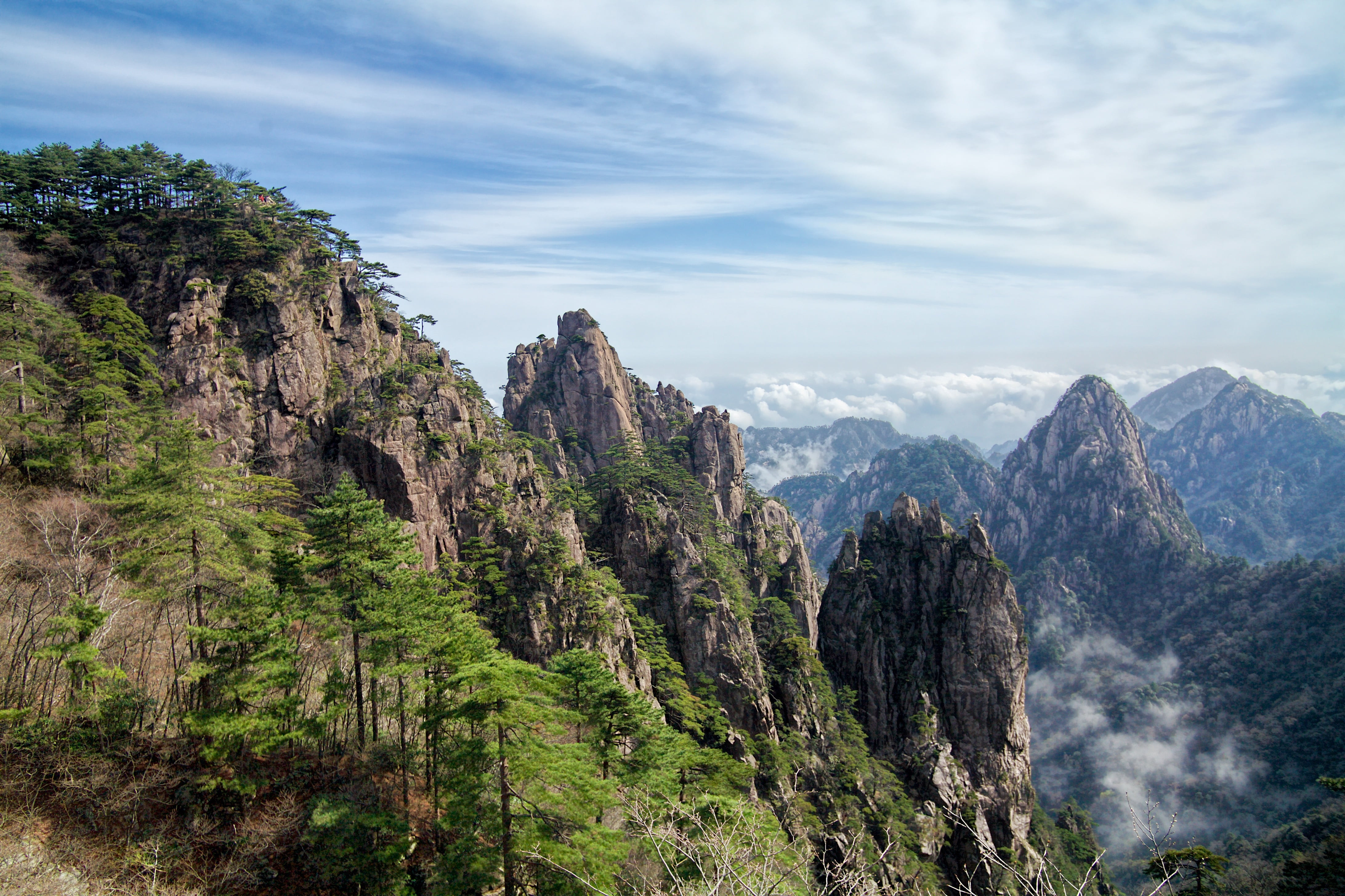 A mountain range in Anhui Province