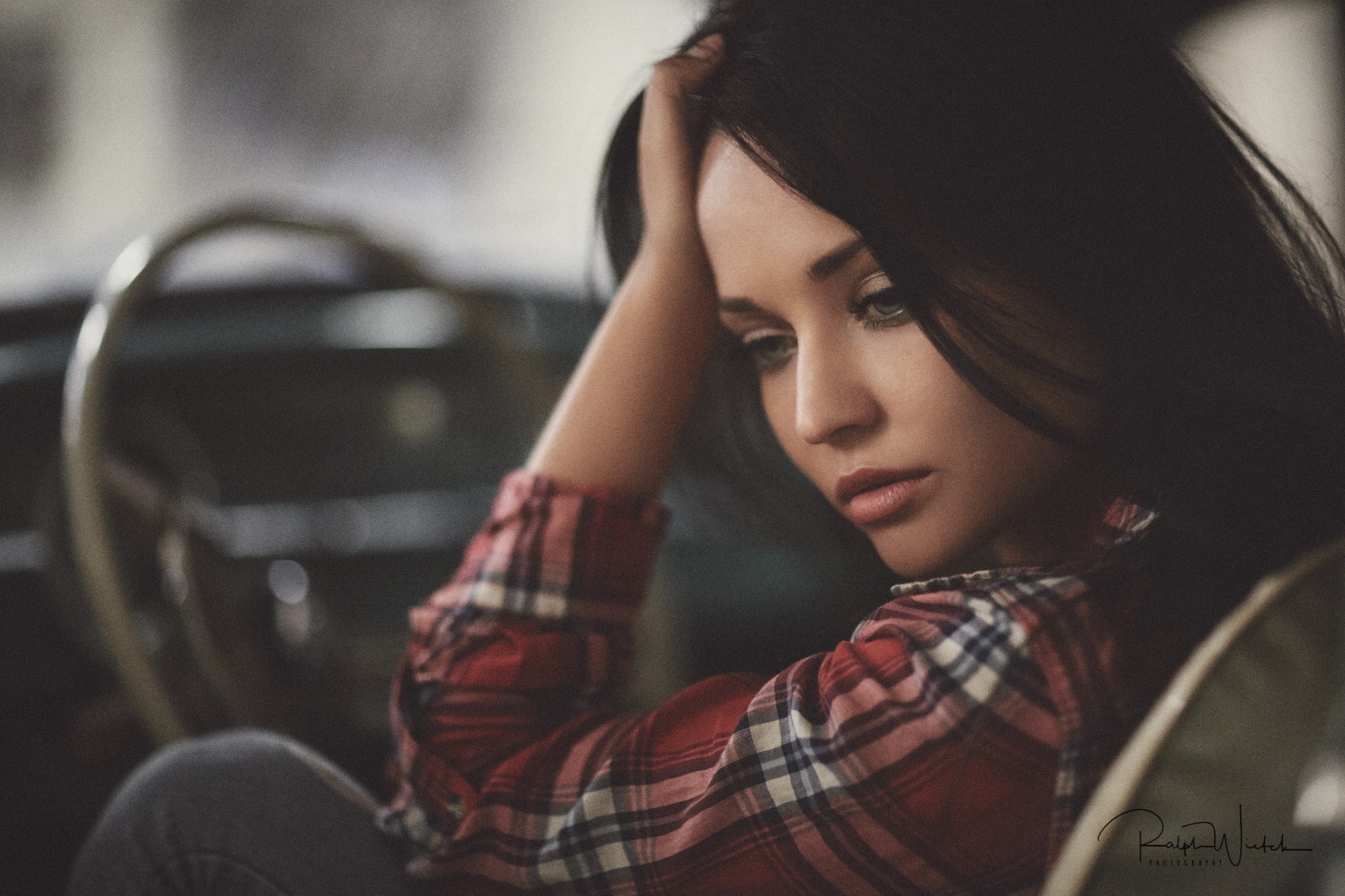 Модель Ангелина Петрова за рулём