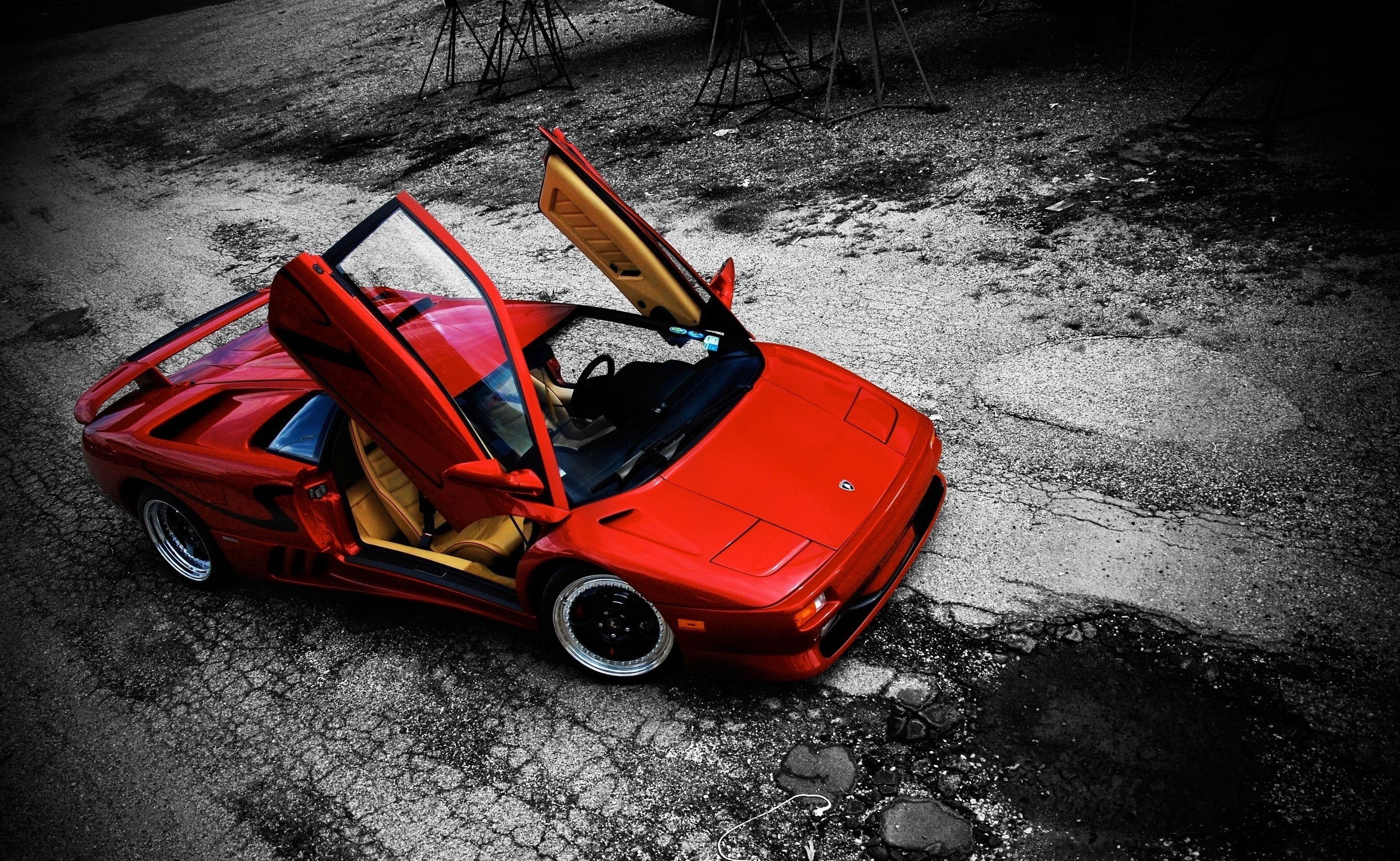 Free photo Wallpaper with a red lamborghini diablo