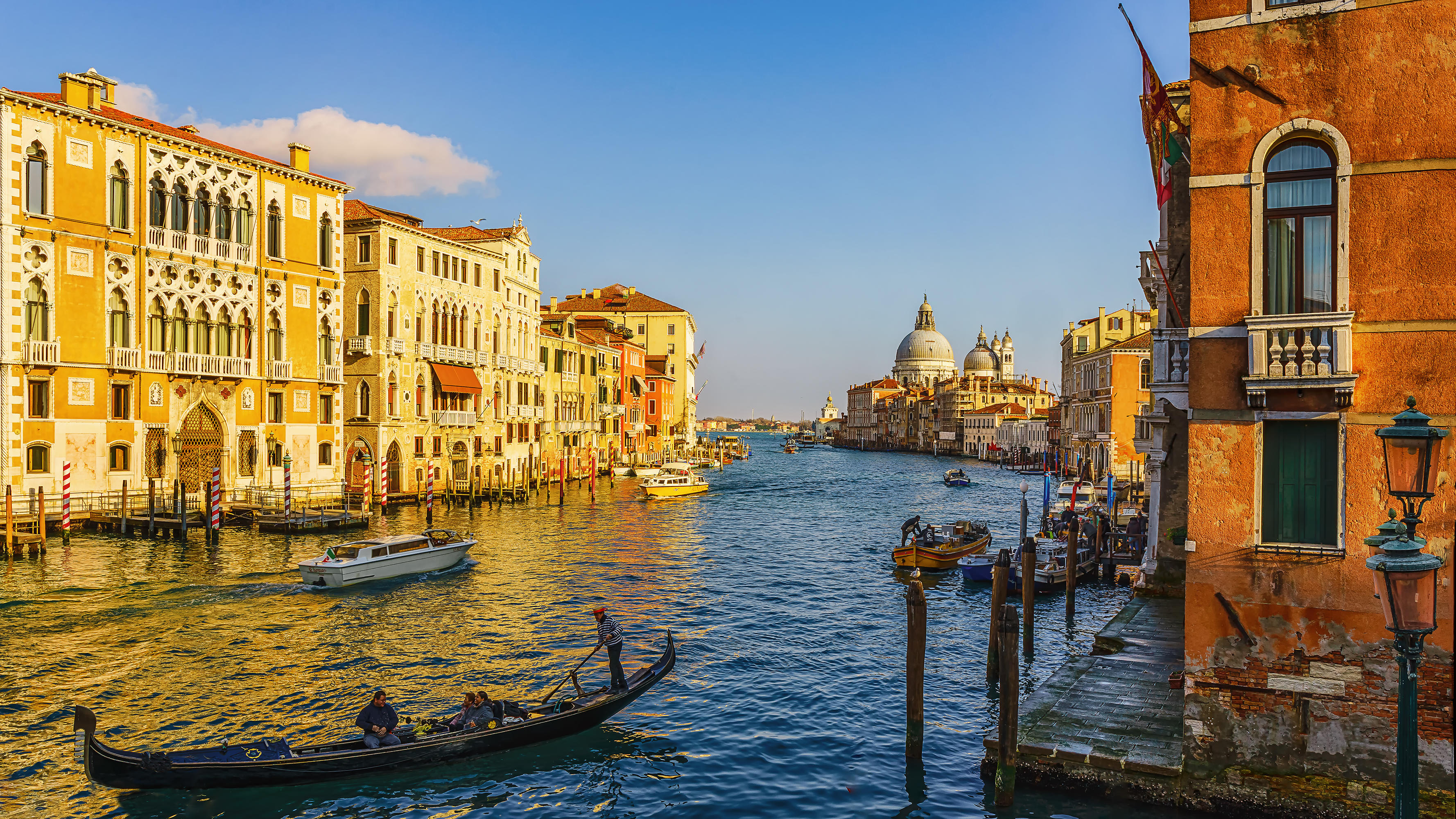 Wallpapers Venetia Italy at home by the water on the desktop