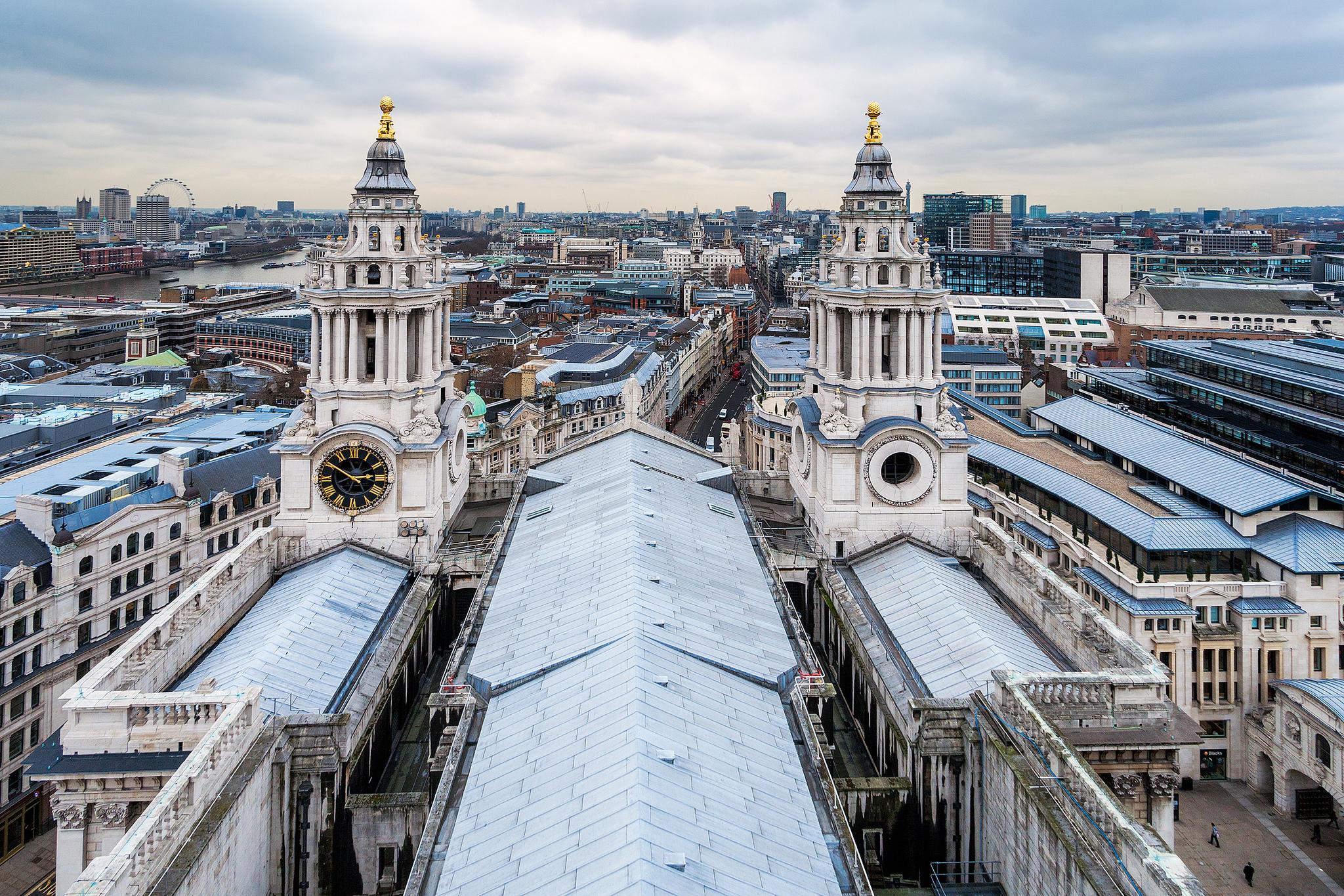 Wallpapers A view of the city of London from St Pauls Cathedral St Paul s Cathedral London on the desktop