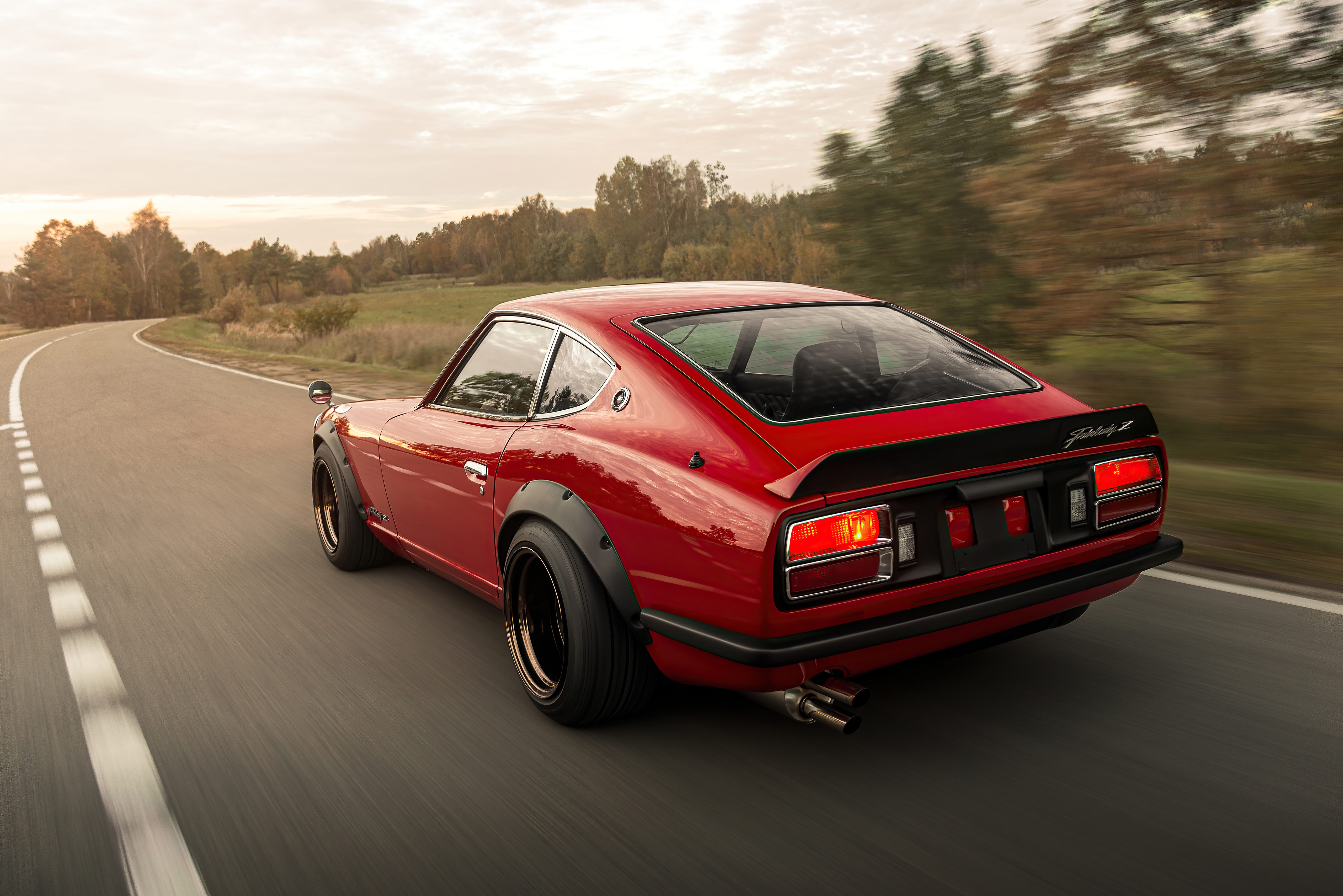 Free photo Red Nissan Fairlady Z rear view