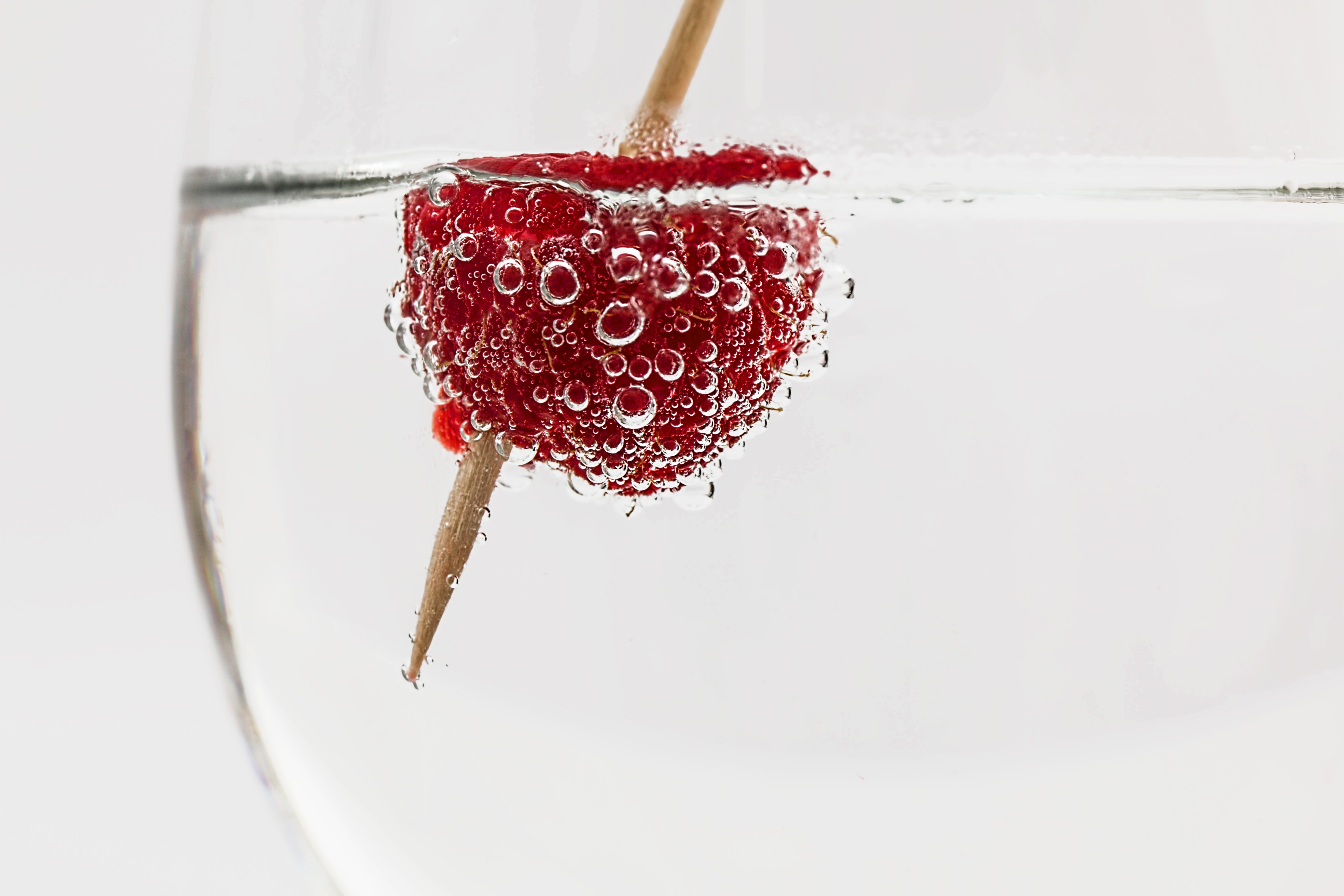 桌面上的壁纸冷 覆盆子 莓果