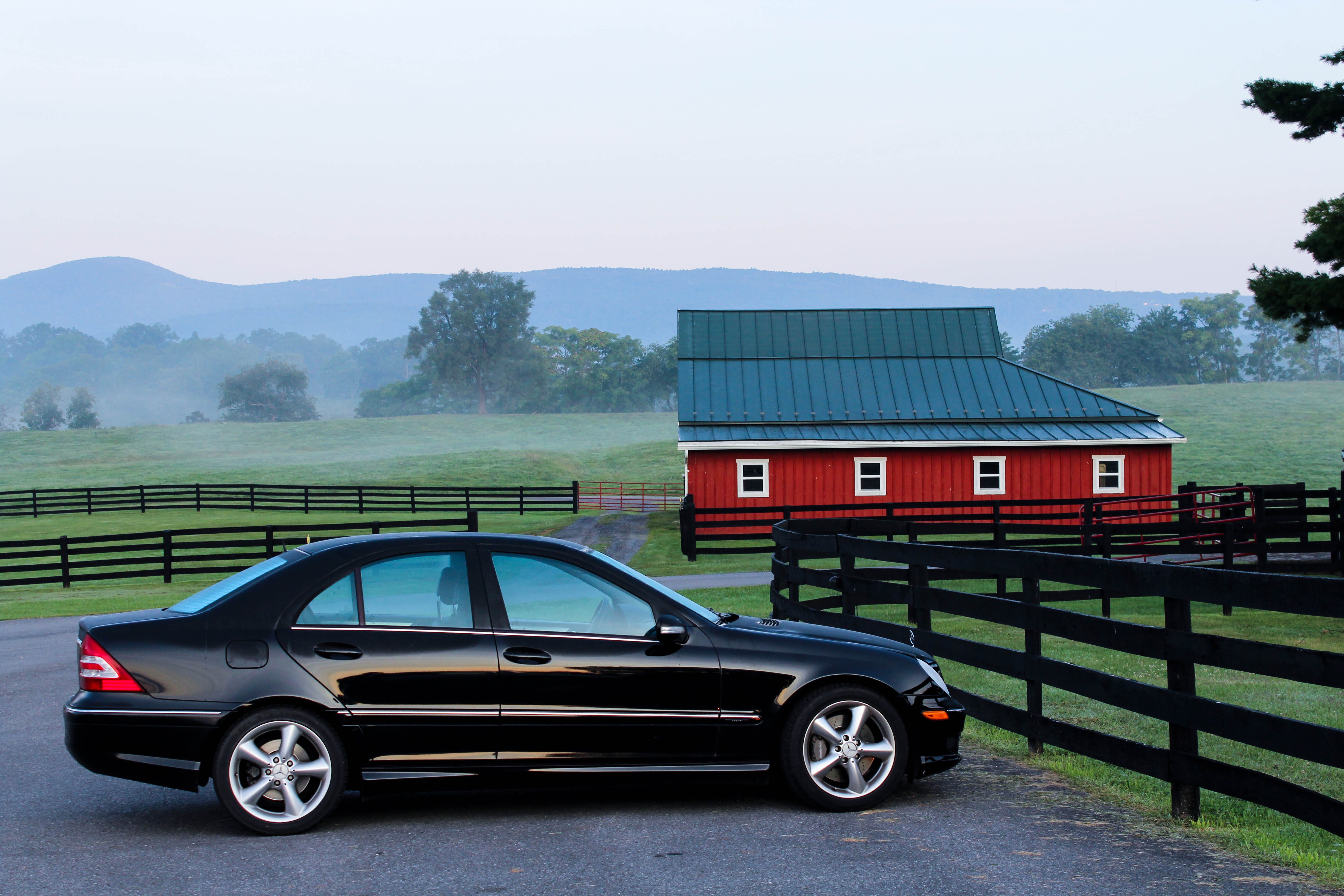 Wallpapers car farm wheel on the desktop