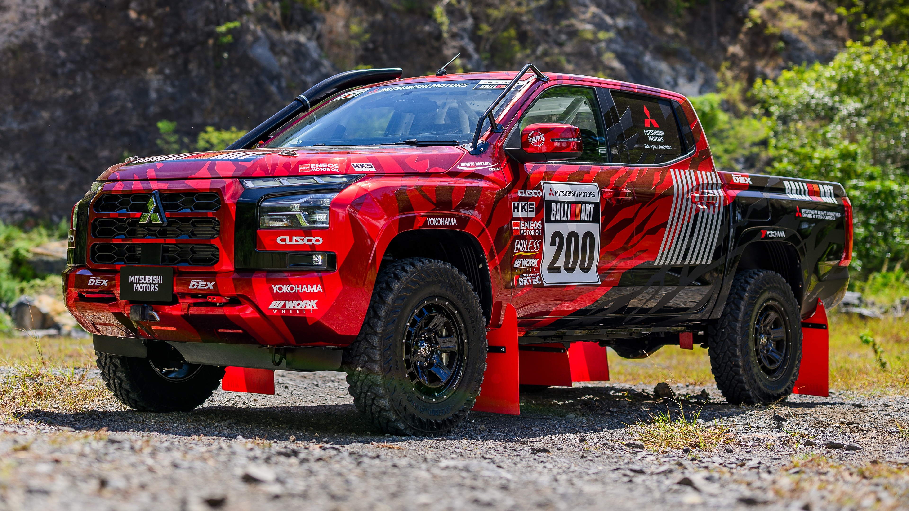 Free photo Mitsubishi Triton Ralliart