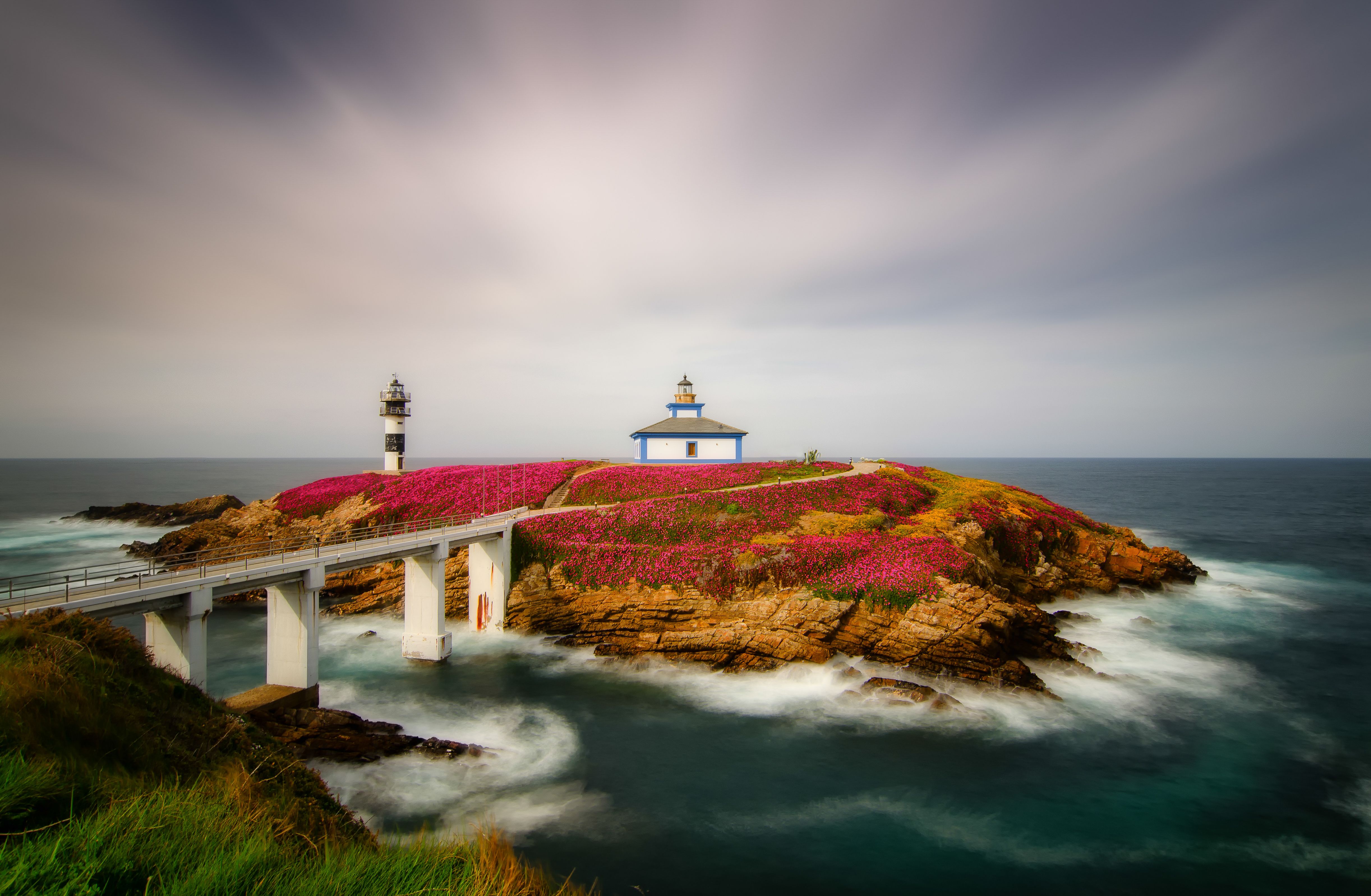 Wallpapers Isla Pancha Ribadeo Spain on the desktop