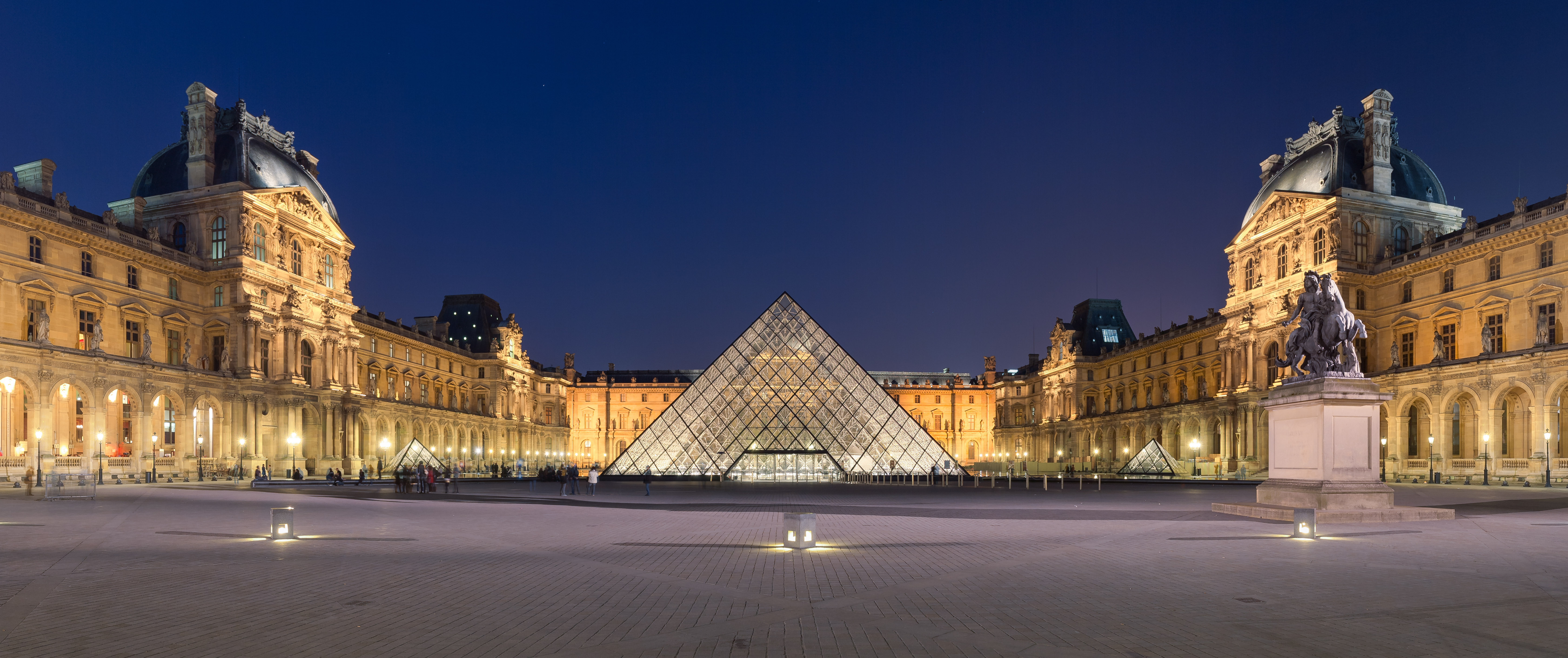 Wallpapers palais du louvre napoleon`s court evening darkens on the desktop