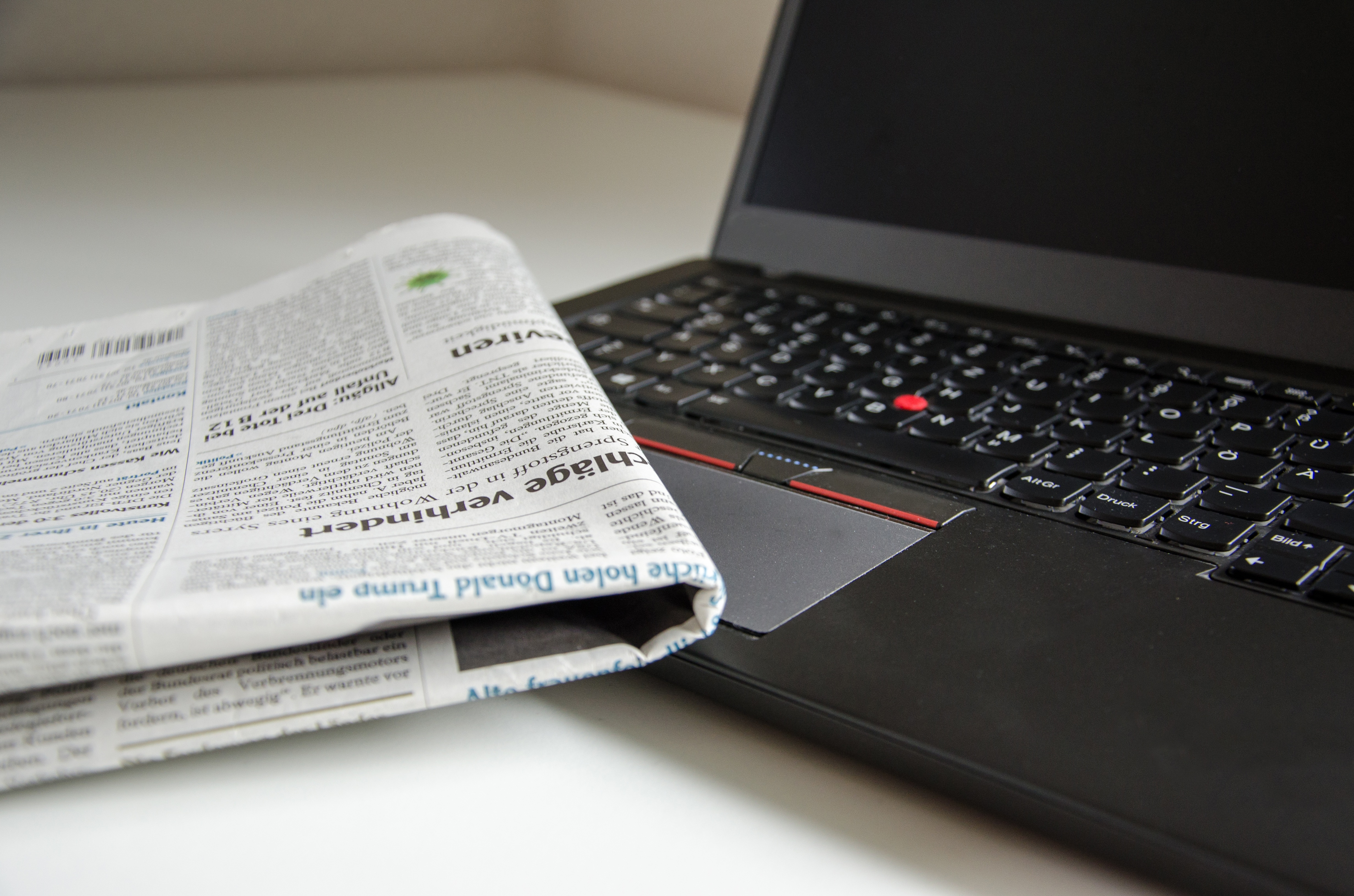 Wallpapers newspaper keyboard computer on the desktop