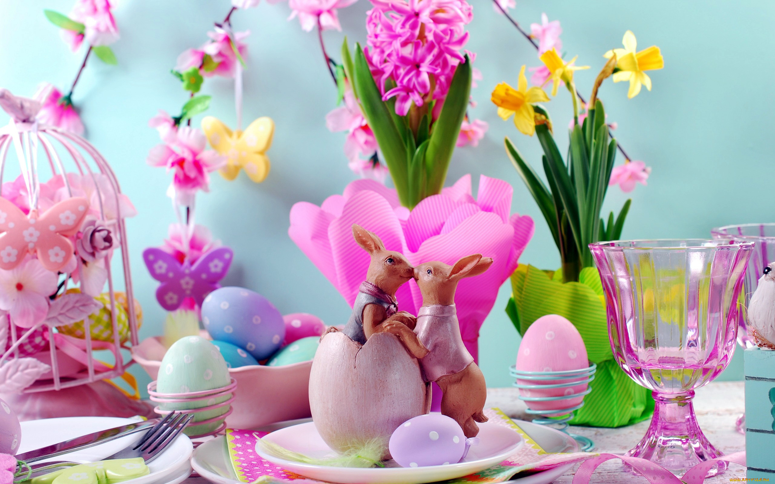 Wallpapers eggs bunnies flowers on the desktop