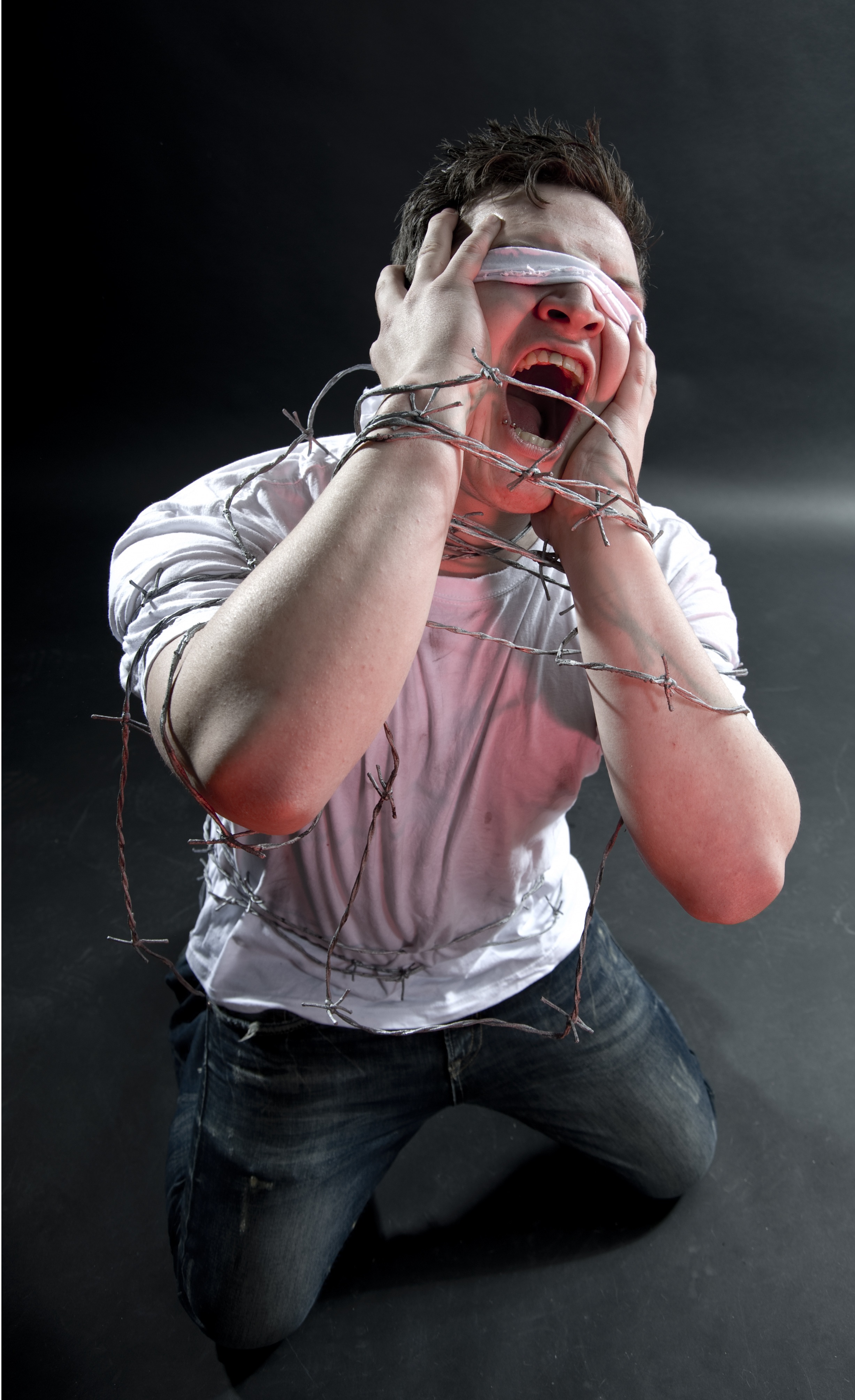 Wallpapers man barbed wire religion on the desktop