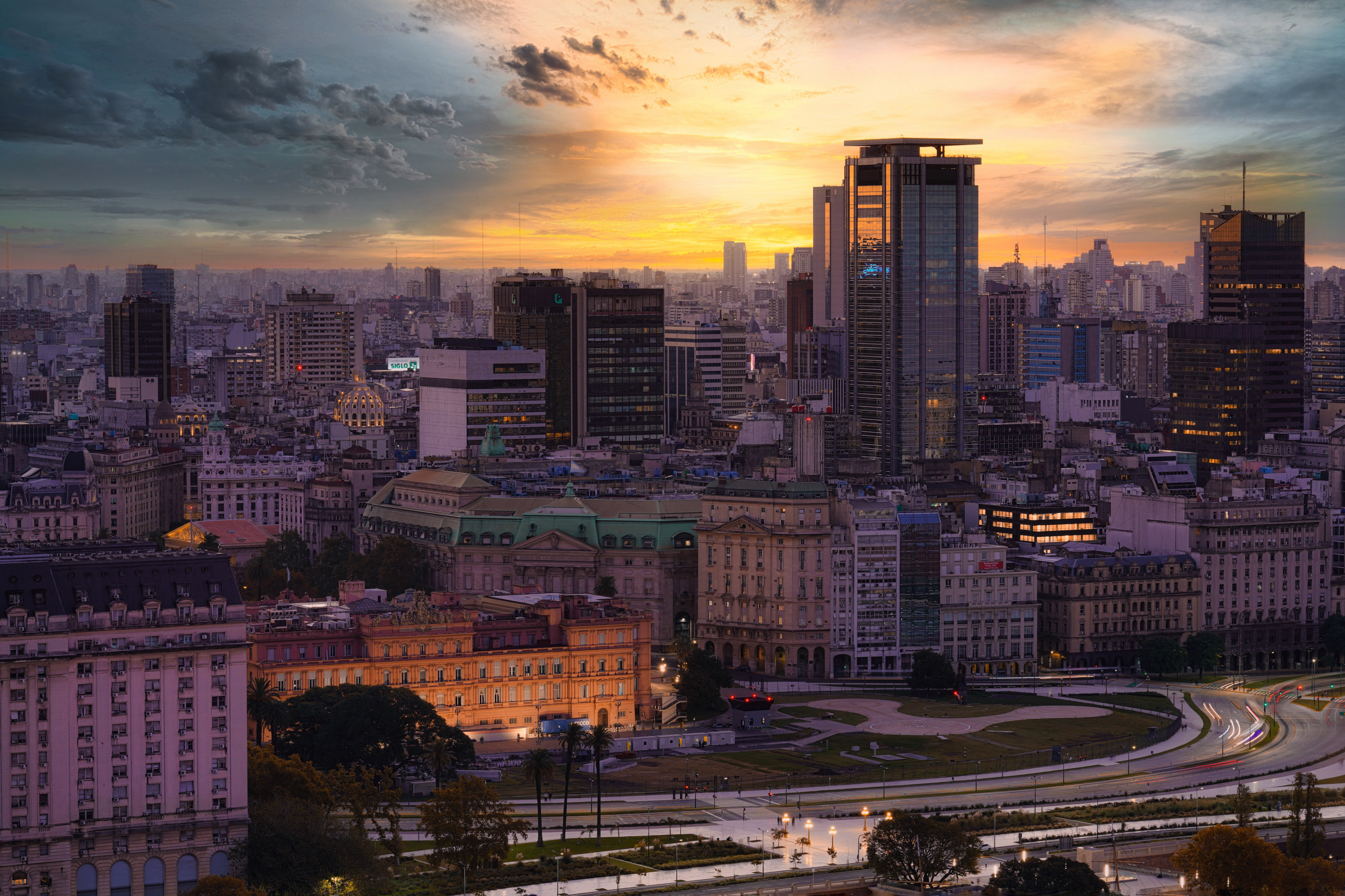 Wallpapers city evening argentina on the desktop