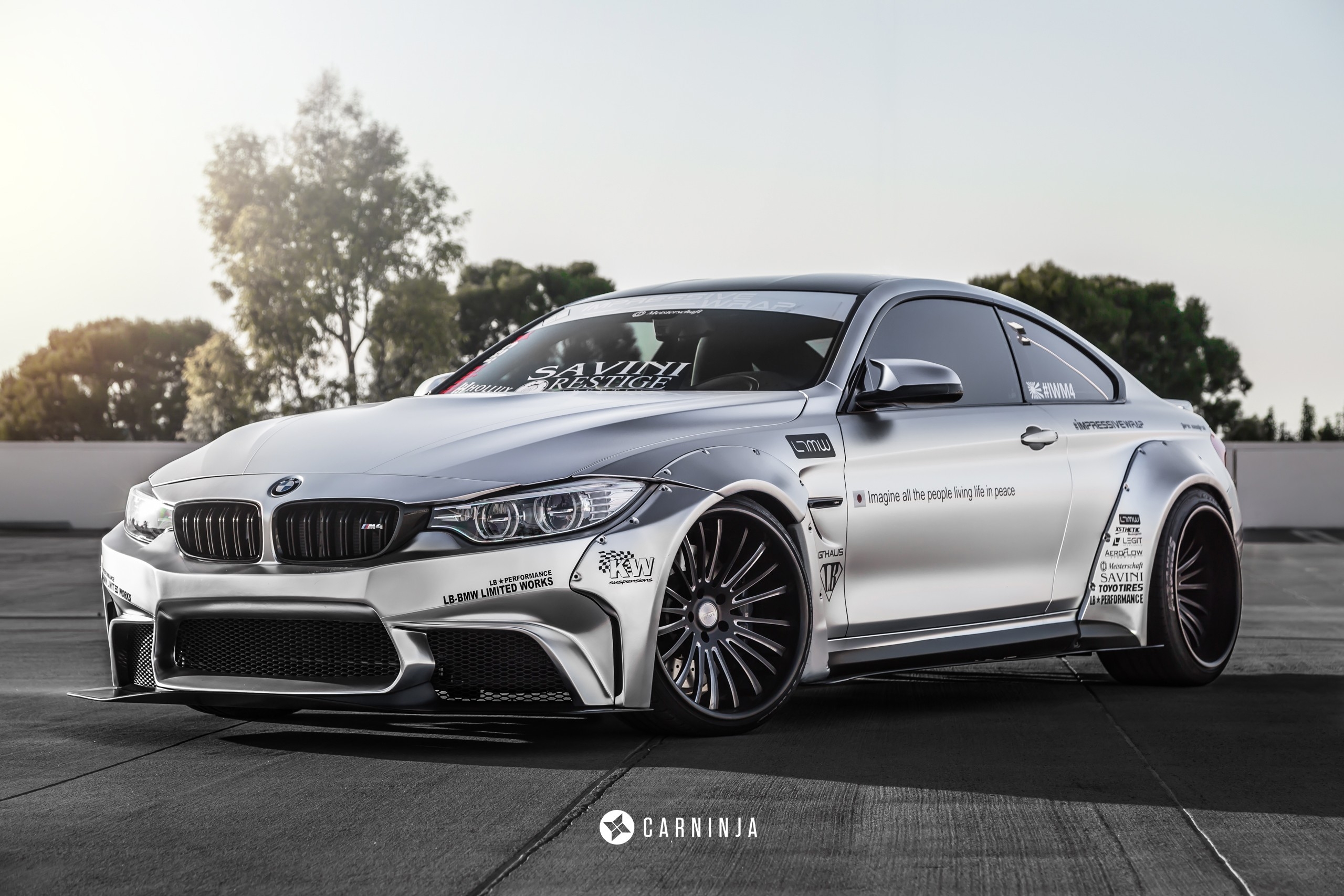 Free photo BMW M4 Coupe in monochrome photo