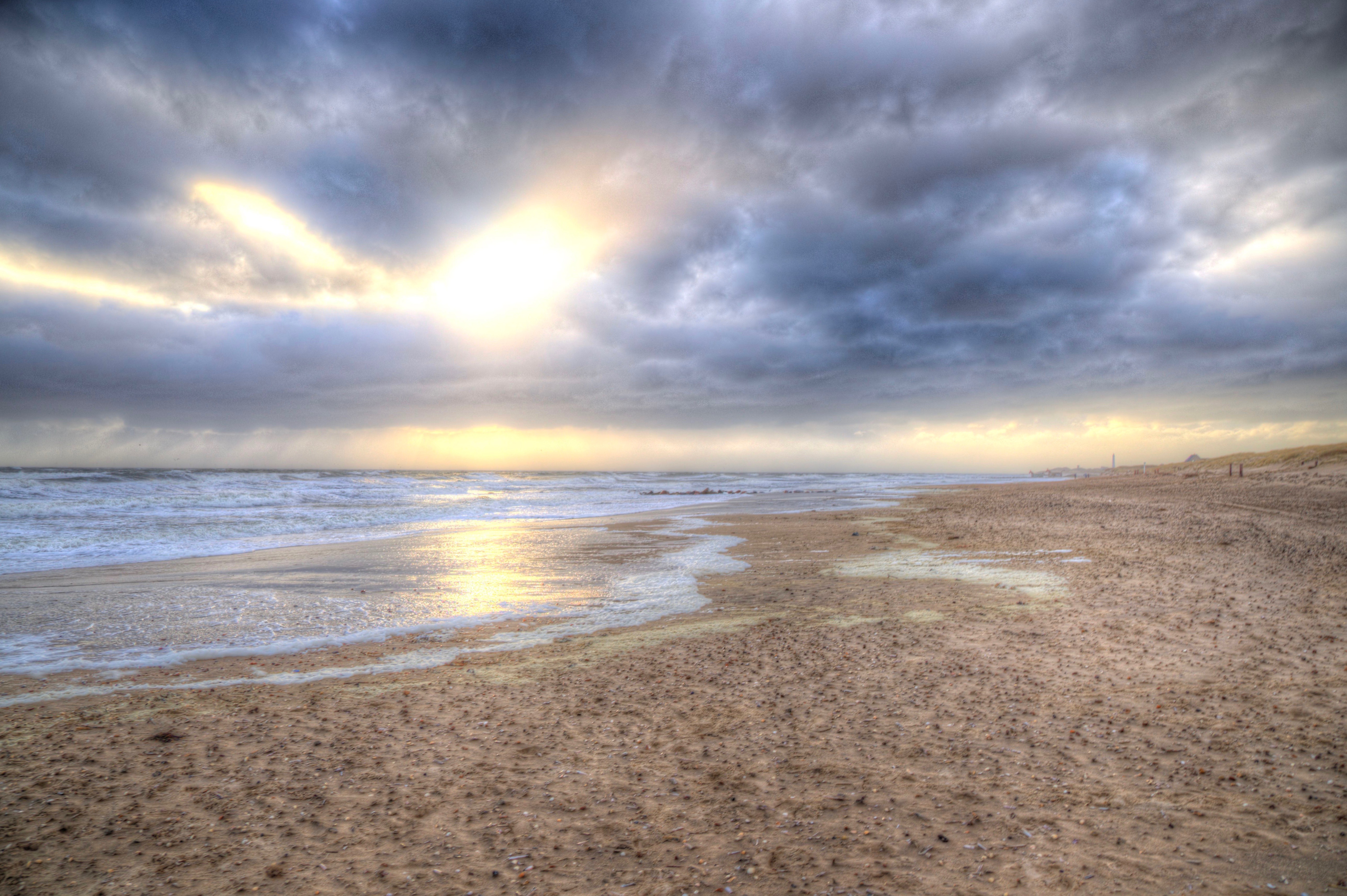 Бесплатное фото Закат на побережье Северного моря