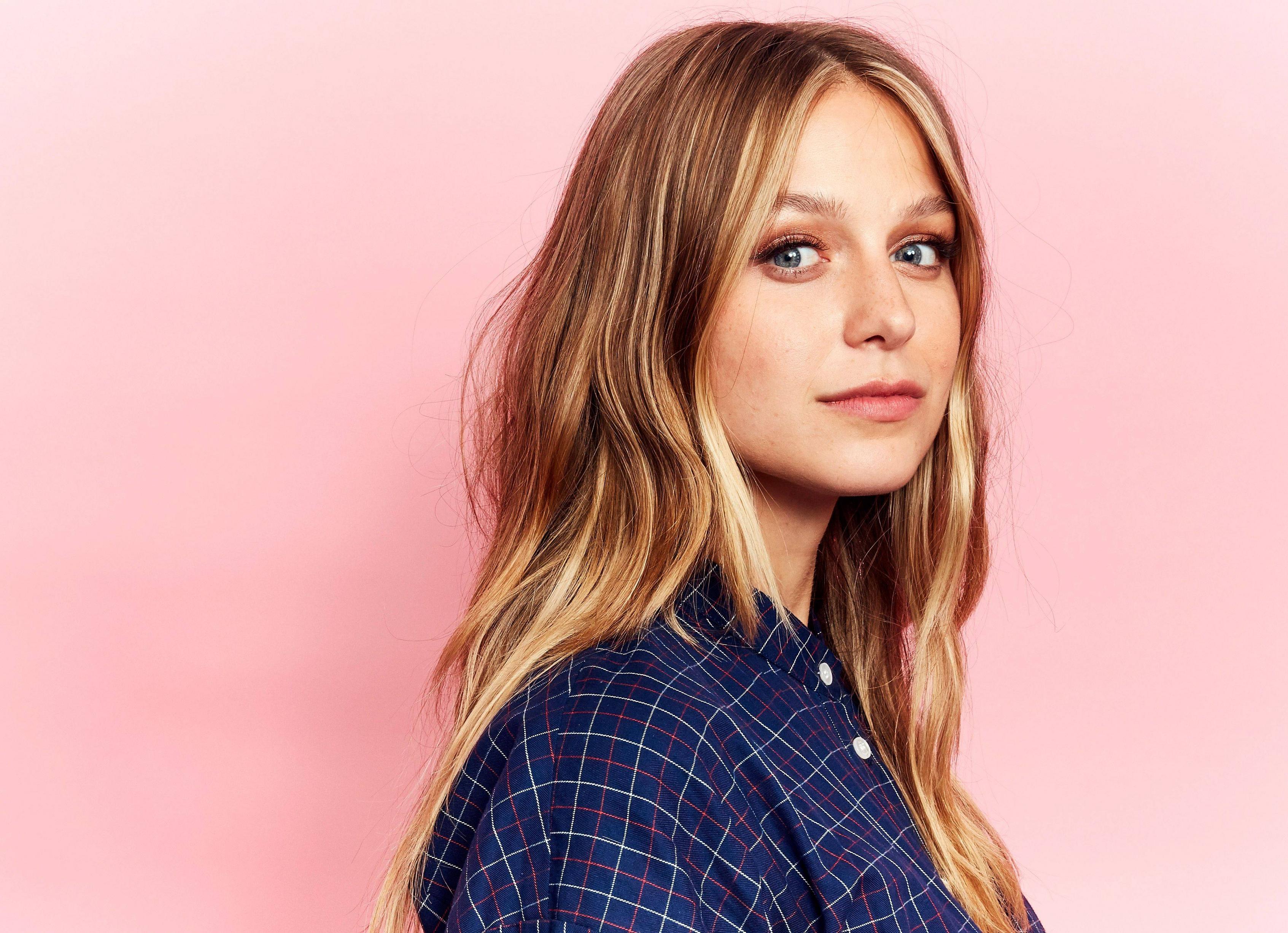 Wallpapers Melissa Benoist sight blonde hair on the desktop