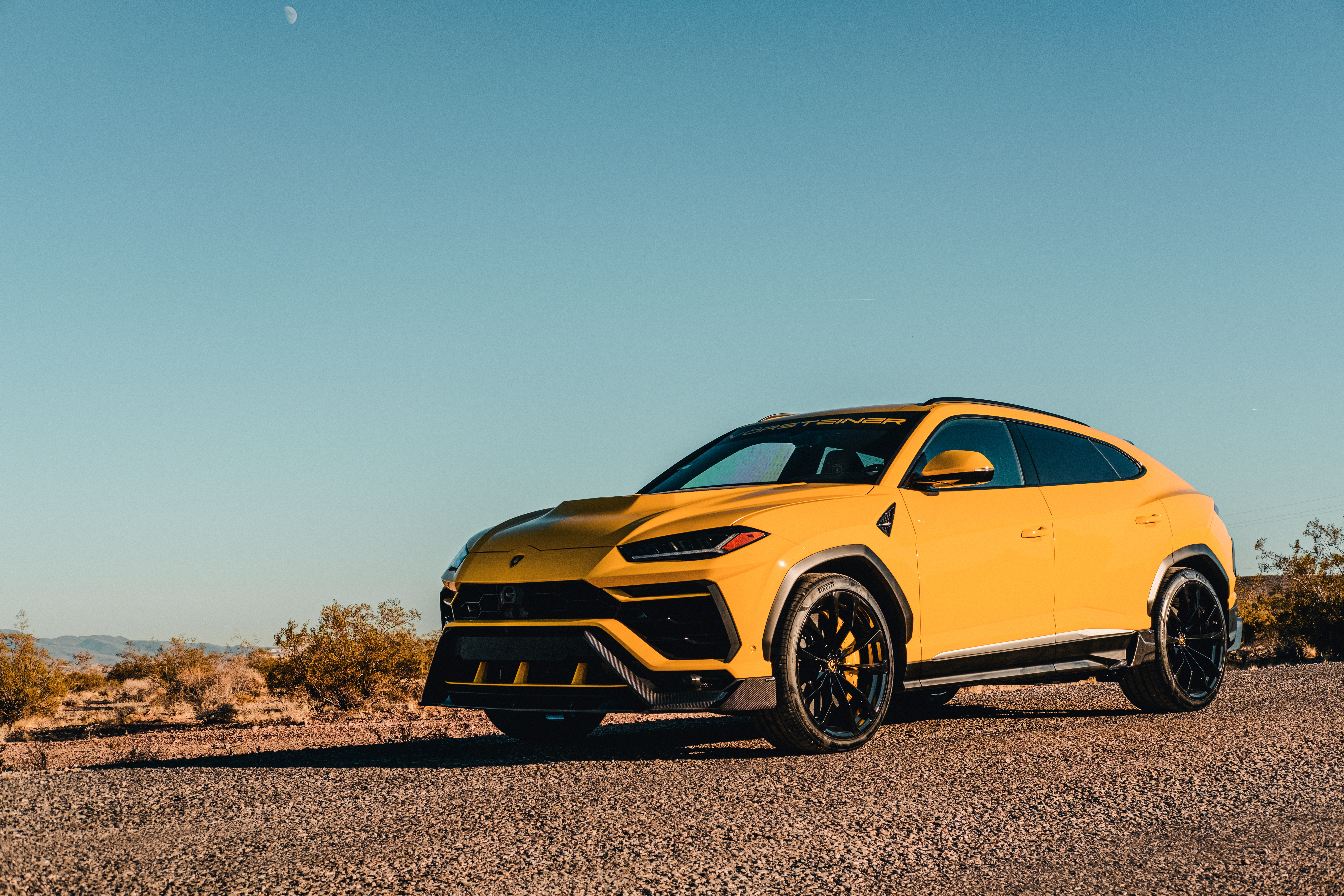 Wallpapers Lamborghini Urus automobiles 2019 cars on the desktop