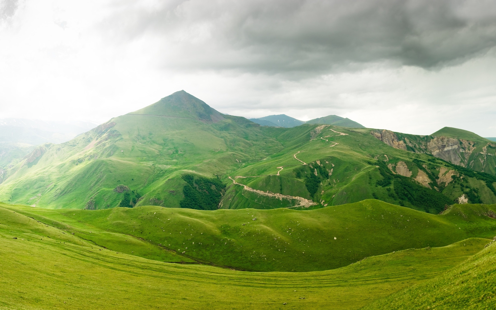 Wallpapers mountains relief green on the desktop