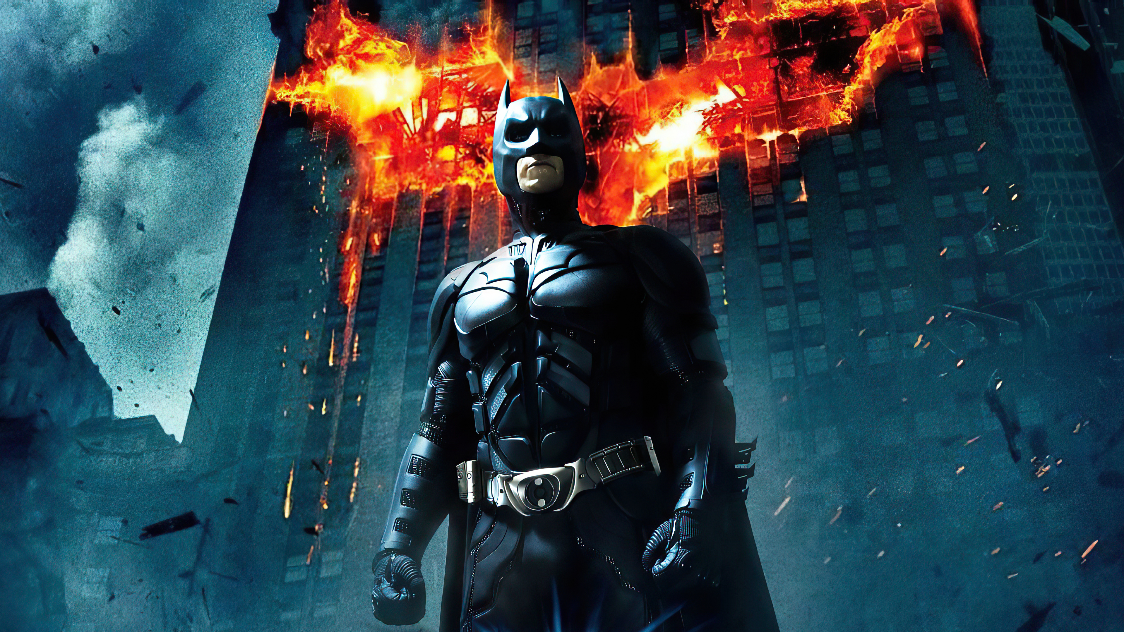 燃烧大楼前的蝙蝠侠