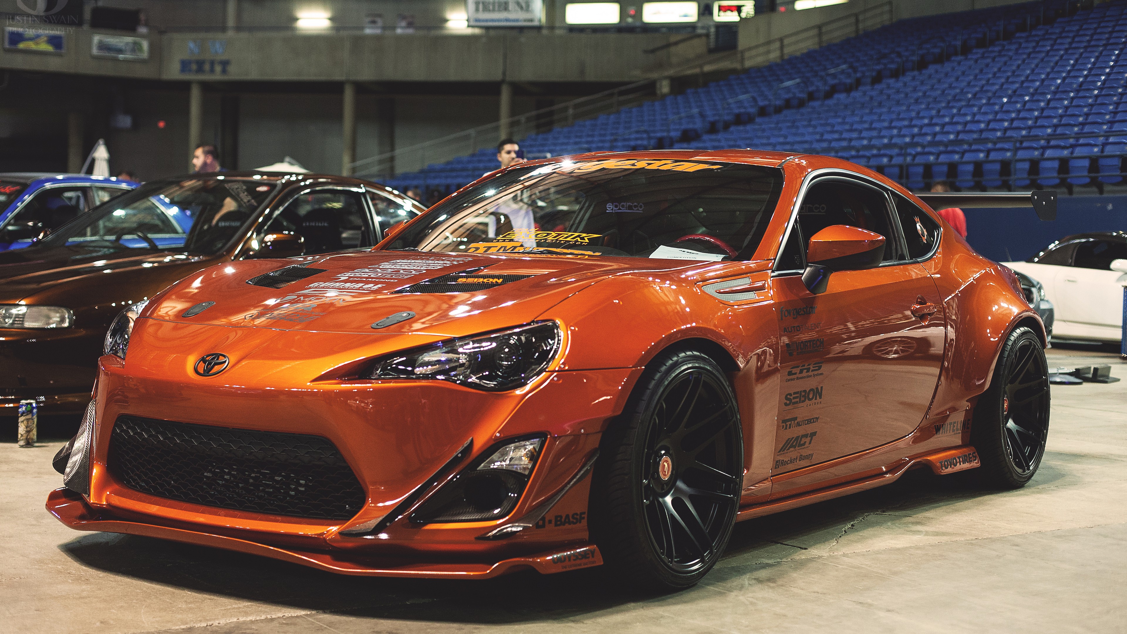 Free photo Toyota GT86 on display