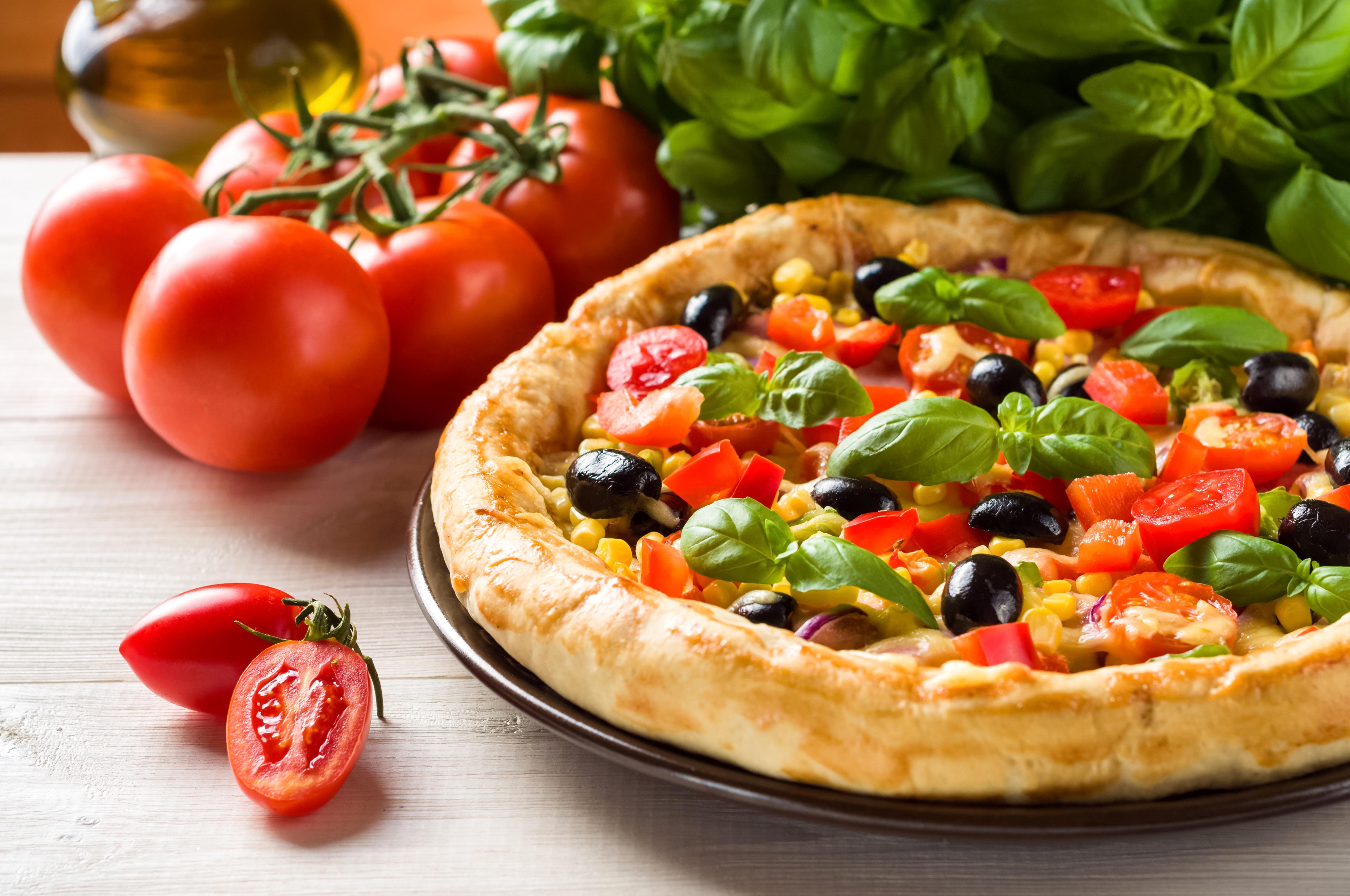 Free photo Tomato pizza