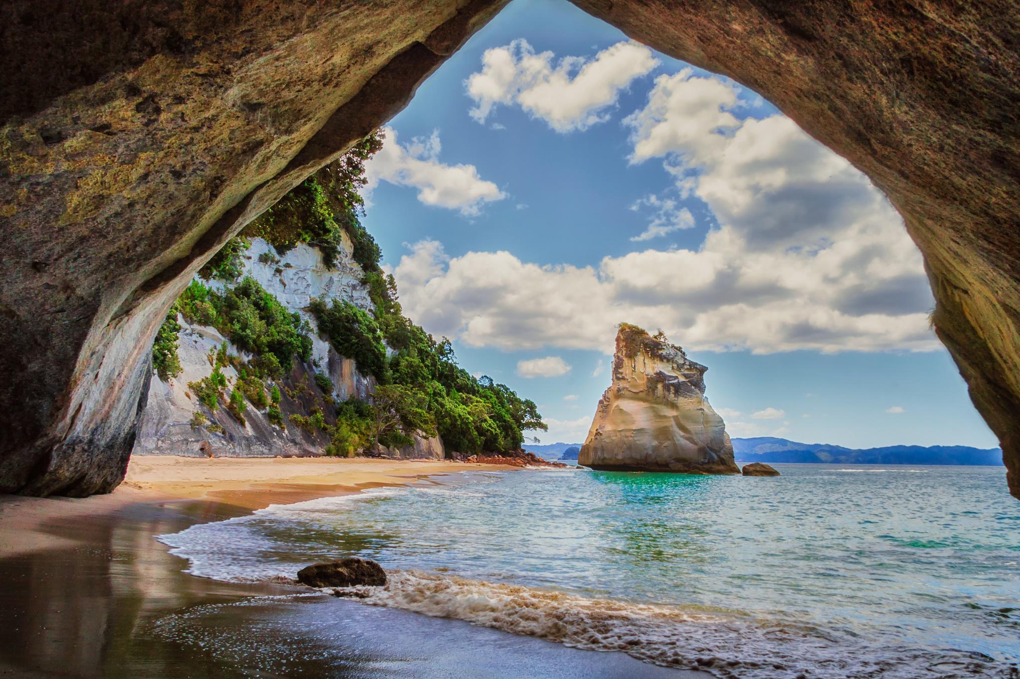 Free photo Wallpapers table beach cave