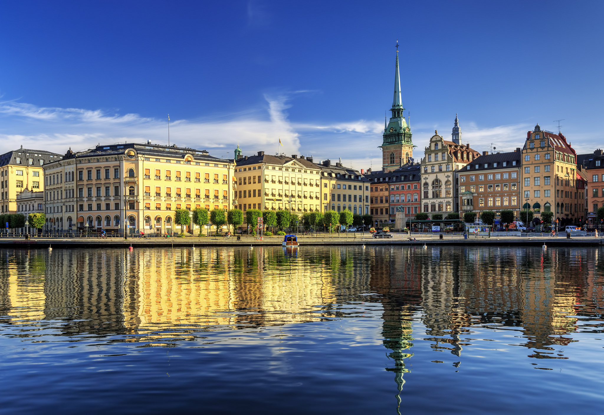 Wallpapers houses bridges Vltava River on the desktop