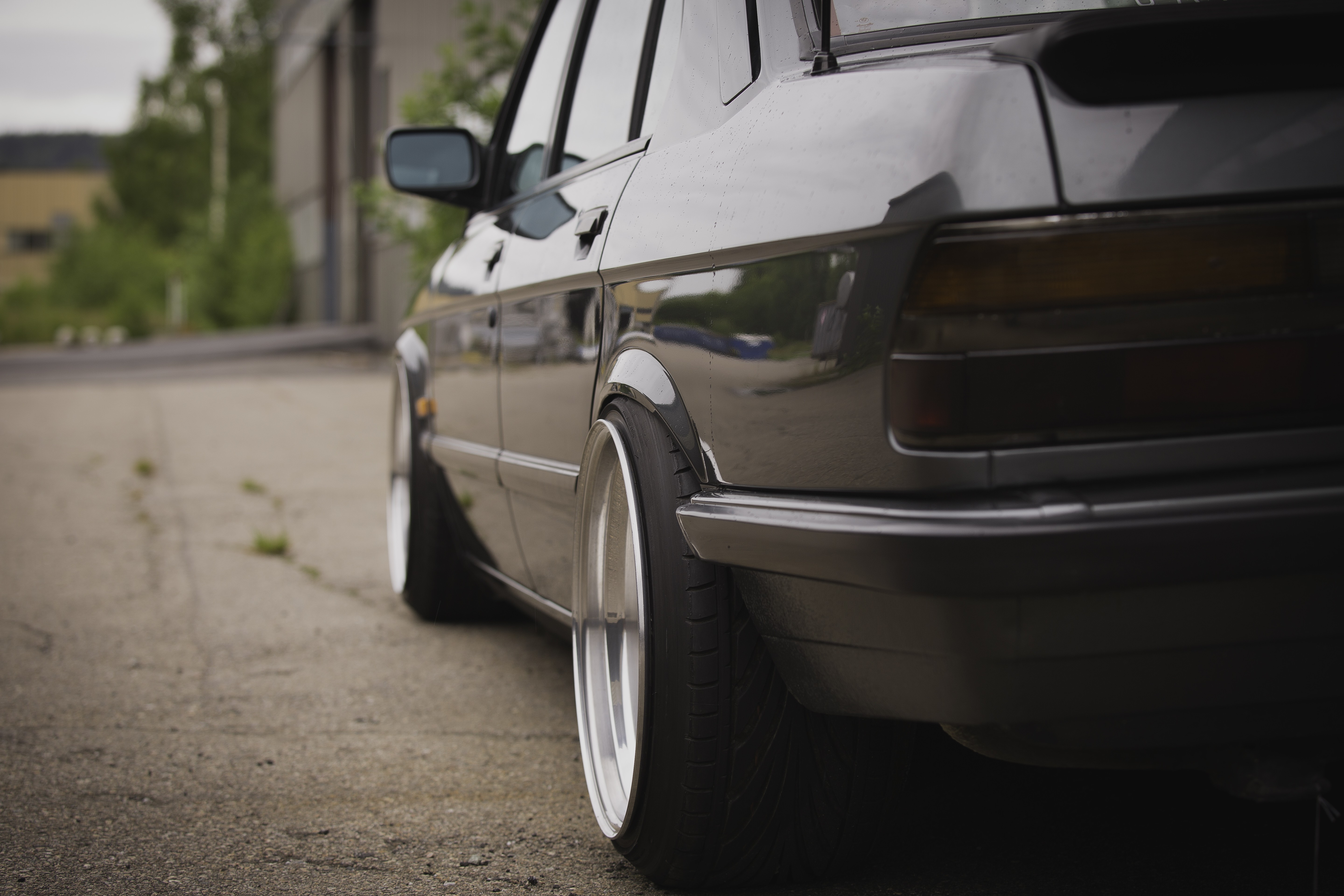 Free photo BMW E28 gray