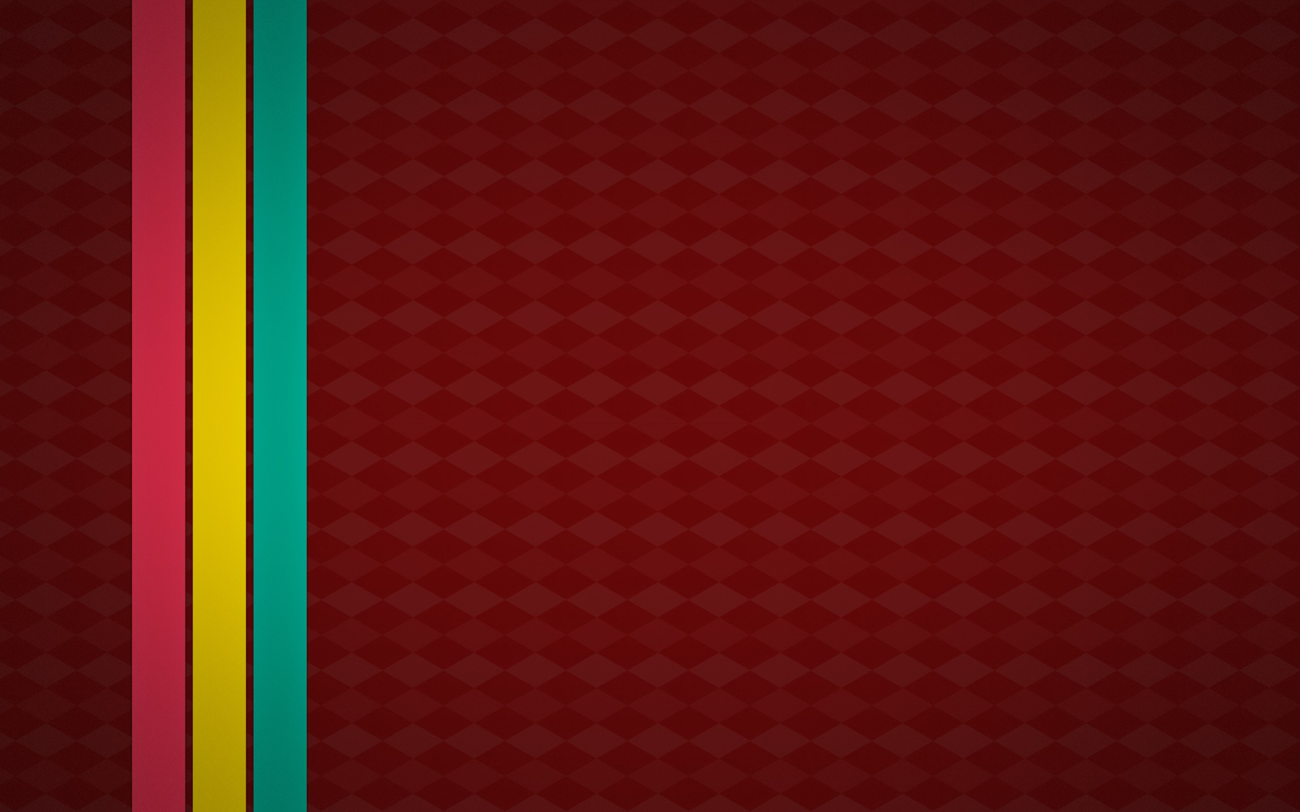 Бесплатное фото Абстрактный дизайн с красными, желтыми и зелеными полосами на фоне с текстурой шахматной доски.