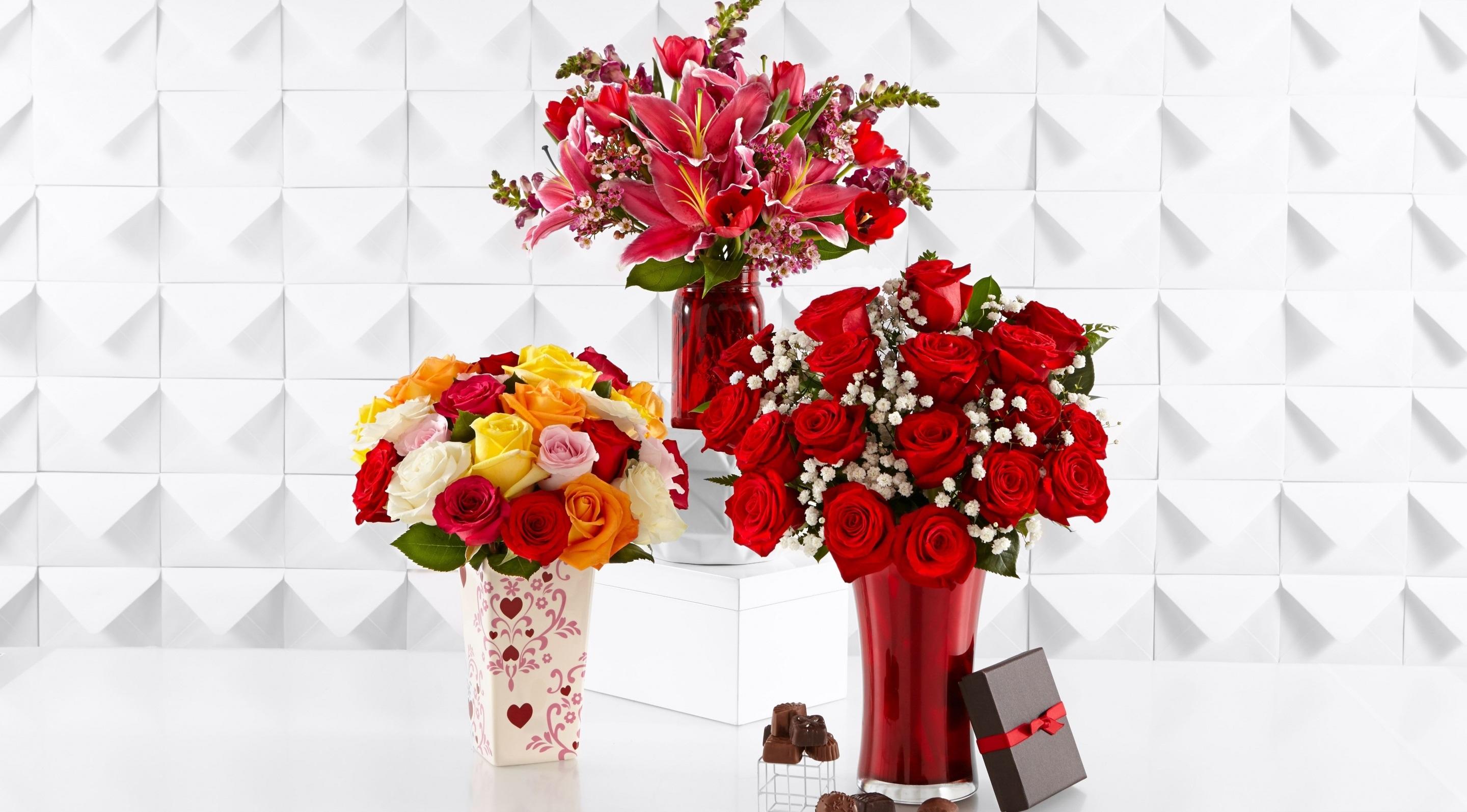 Wallpapers bouquets flowers chocolates on the desktop