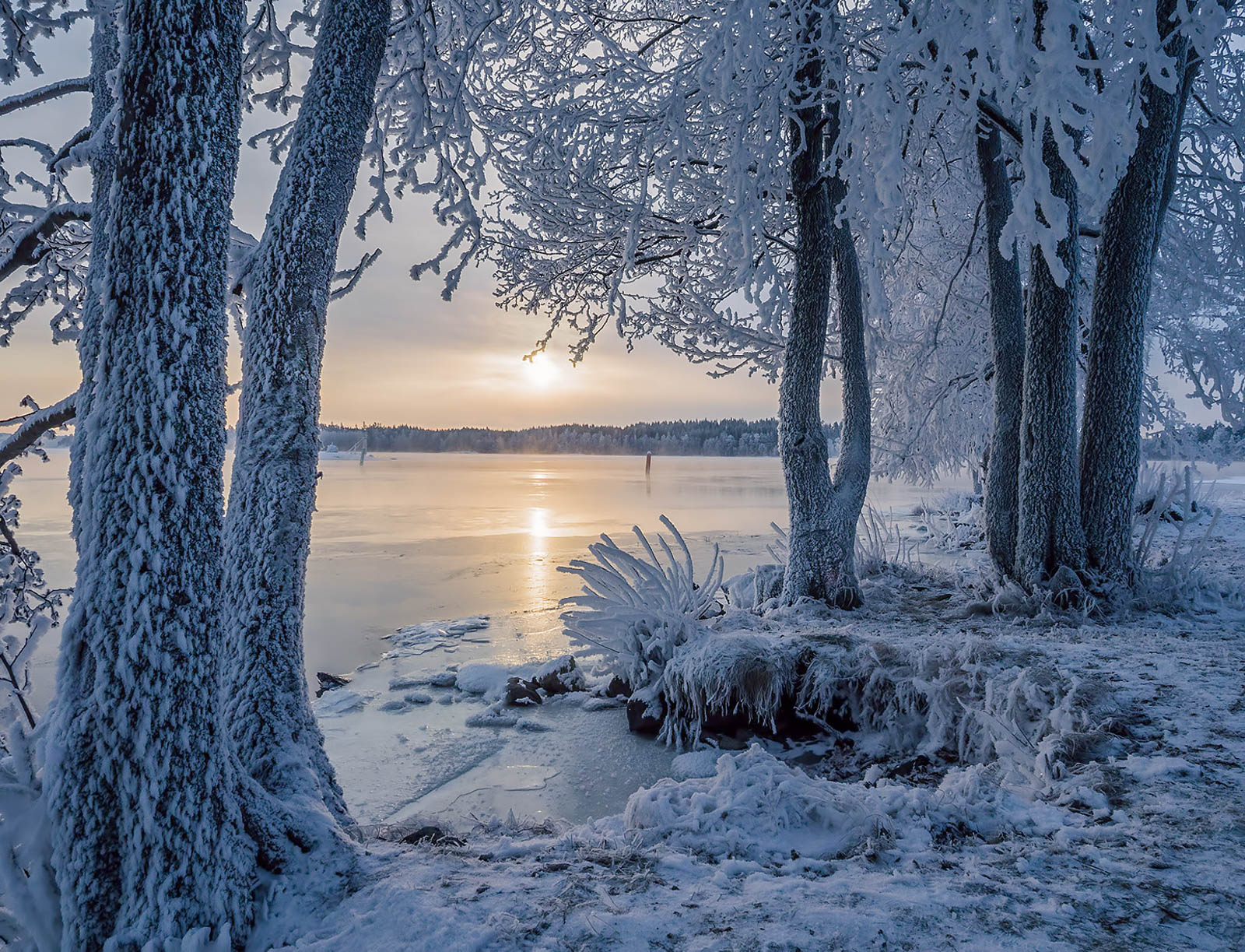 Wallpapers winter Savonlinna Lake Saimaa on the desktop