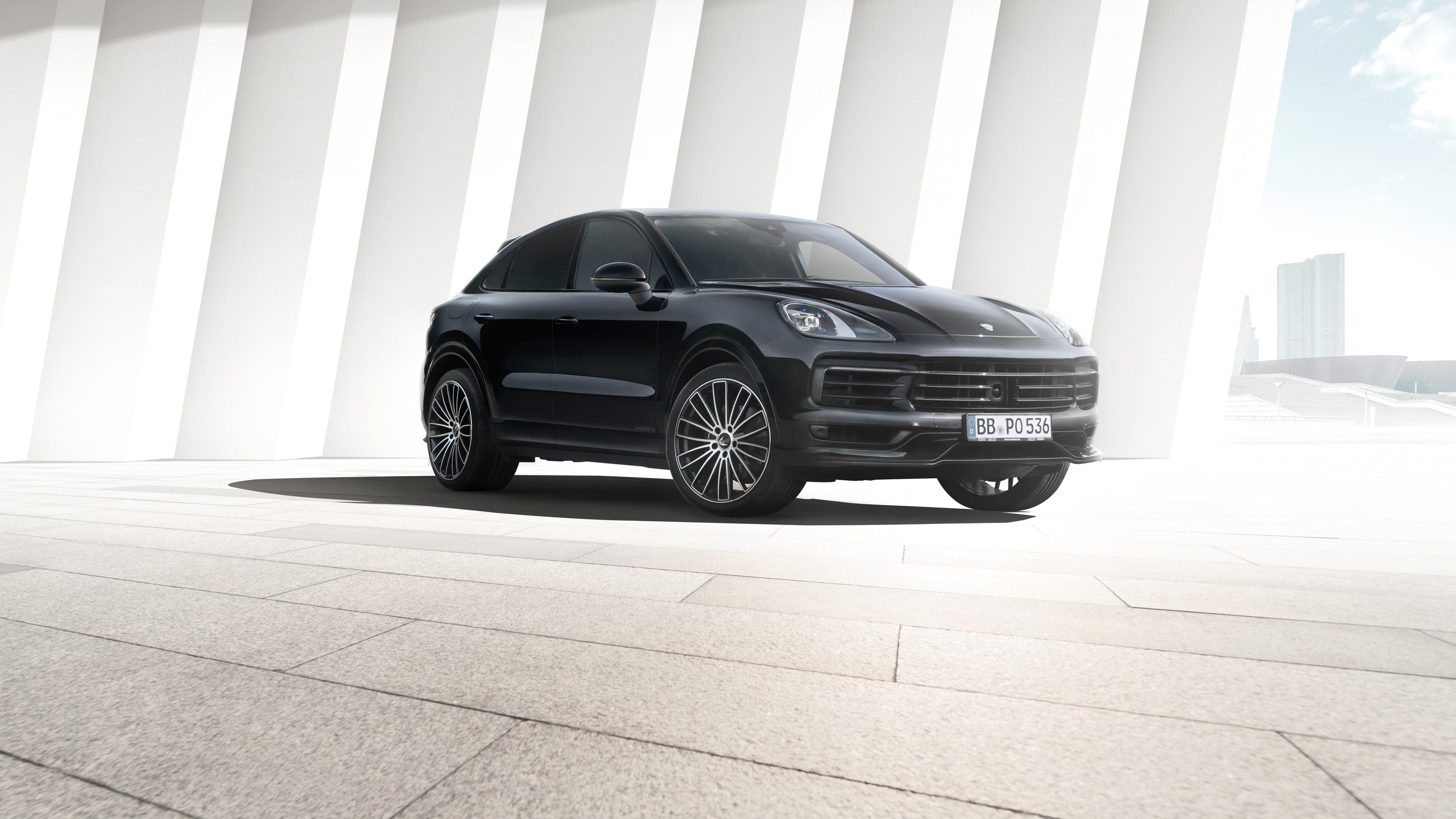 Wallpapers black side view wallpaper porsche cayenne on the desktop