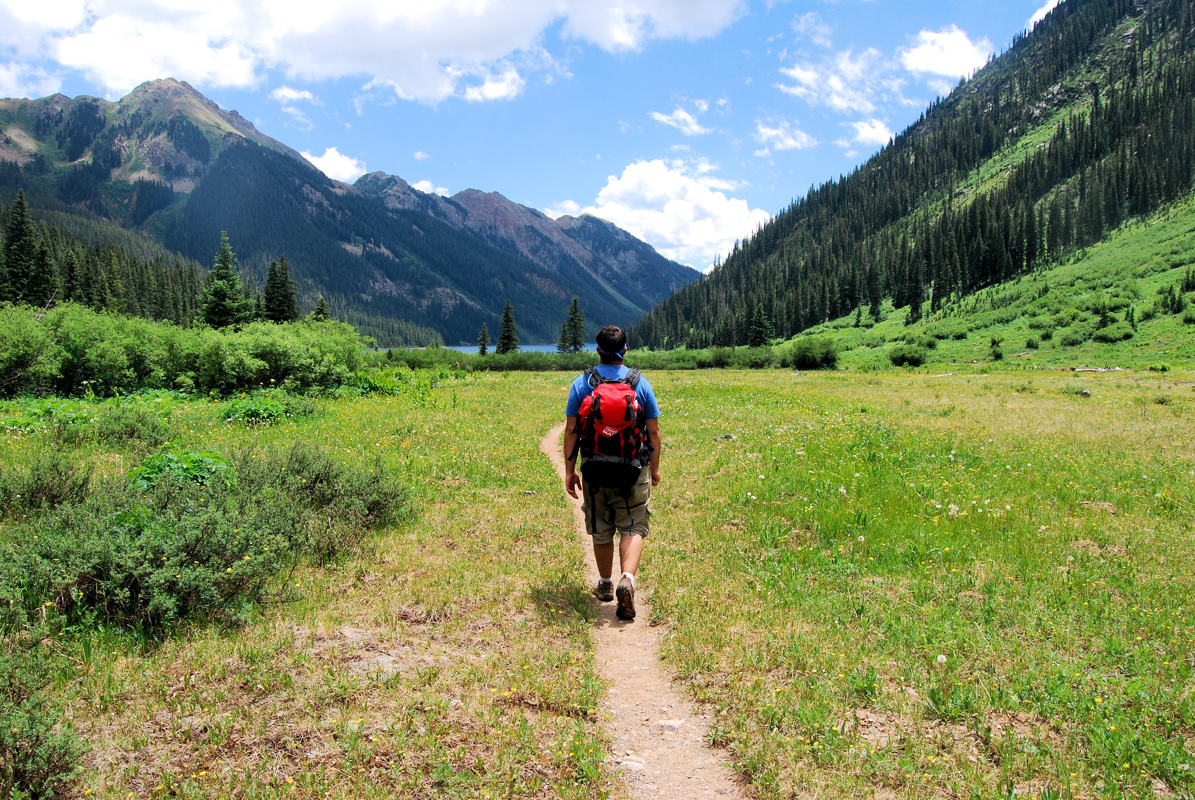 Wallpapers backpacker landscapes summer on the desktop