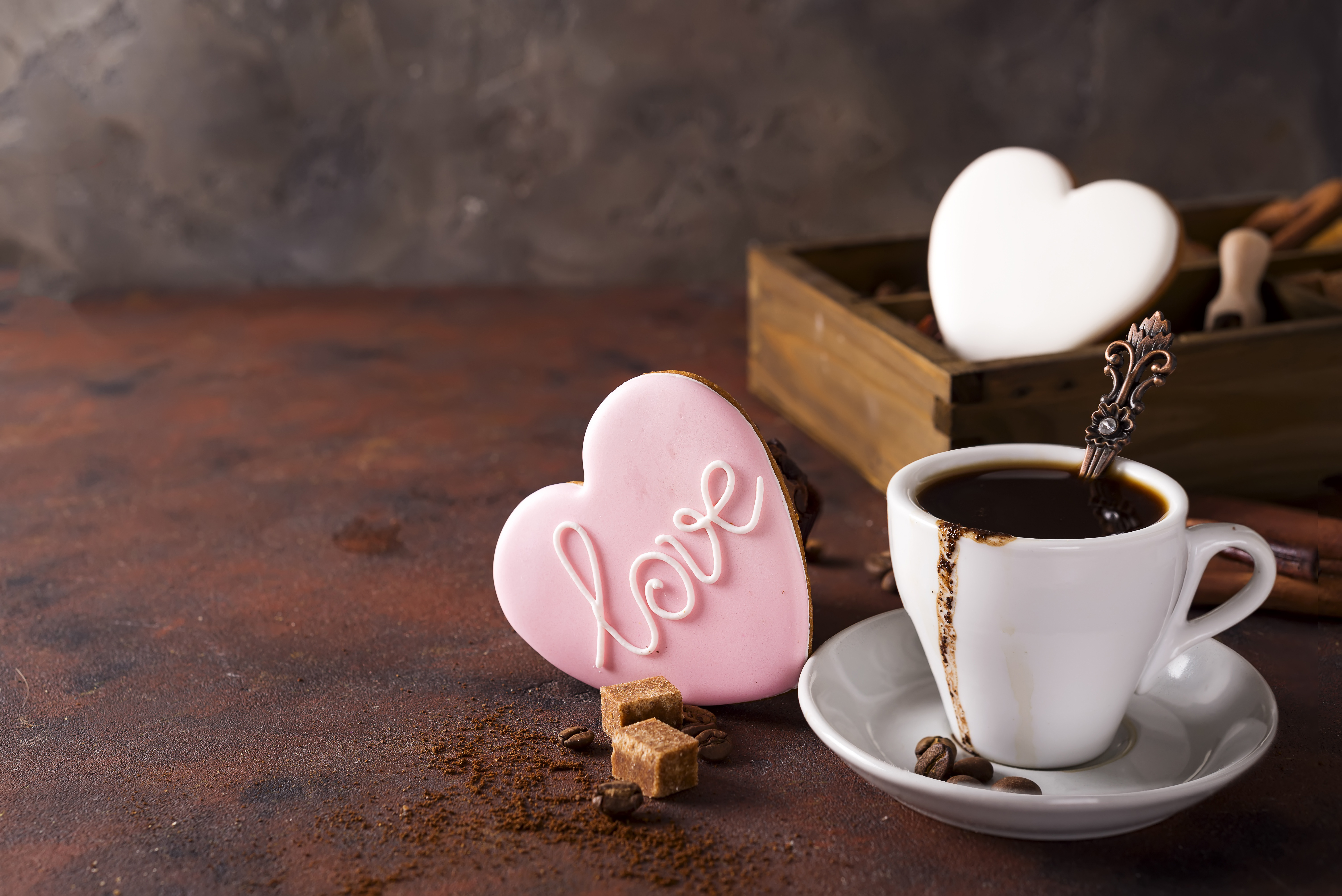 Free photo Coffee and hearts