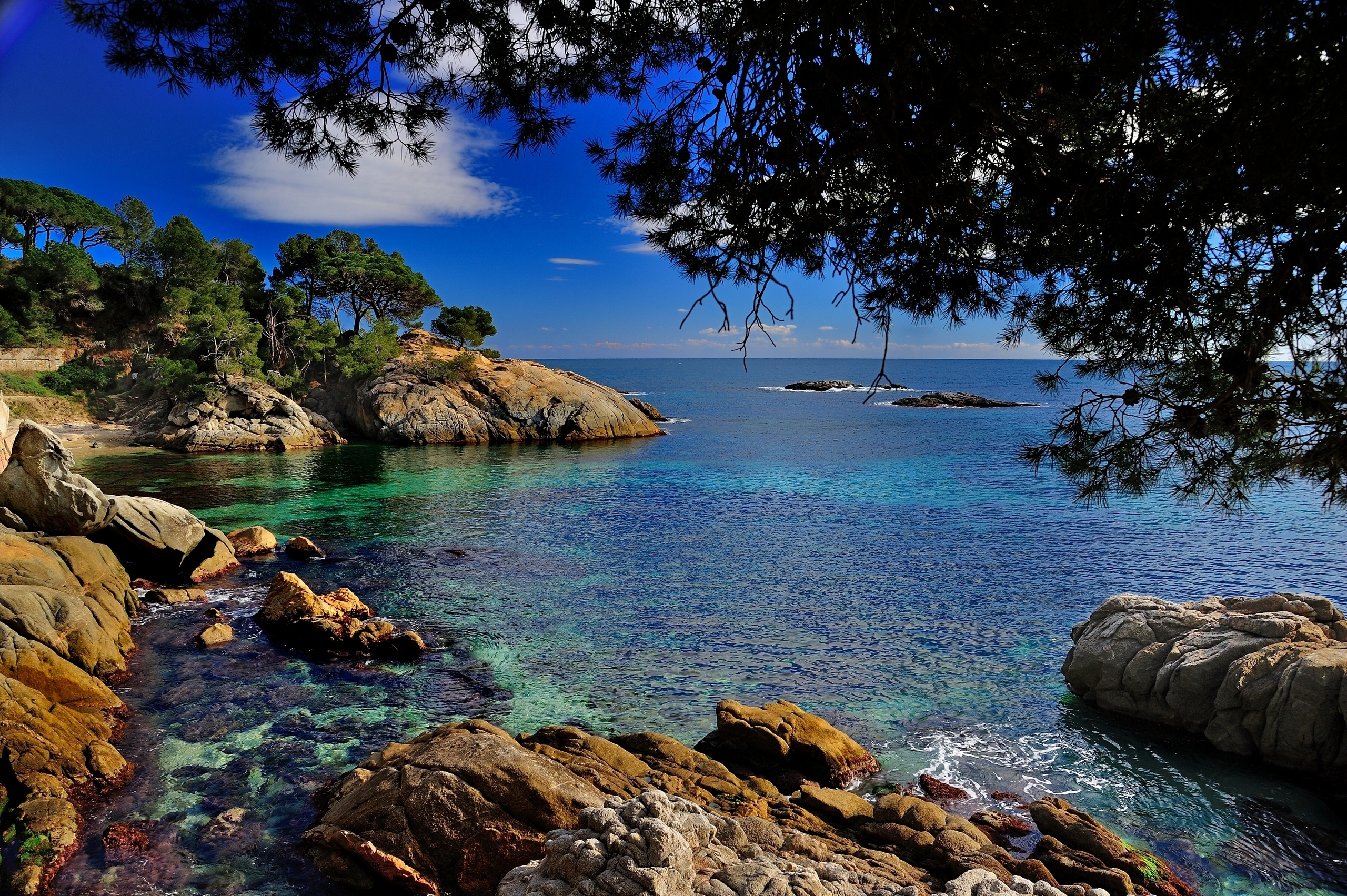 Free photo Rocky beach in Spain